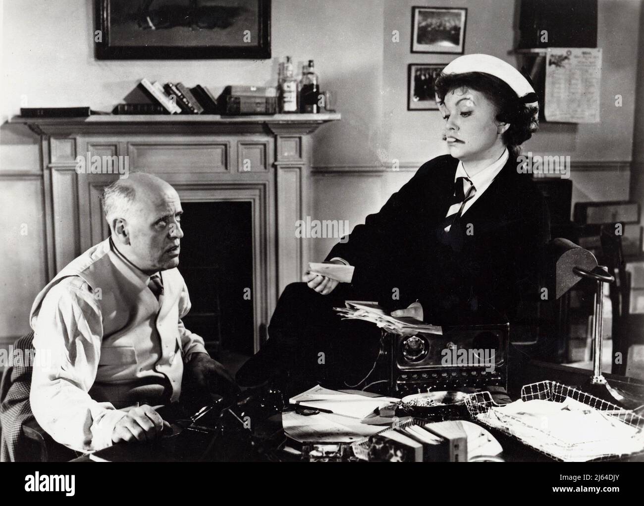 SIM,REID, LE BELLES DI ST. TRINIAN'S, 1954 Foto Stock