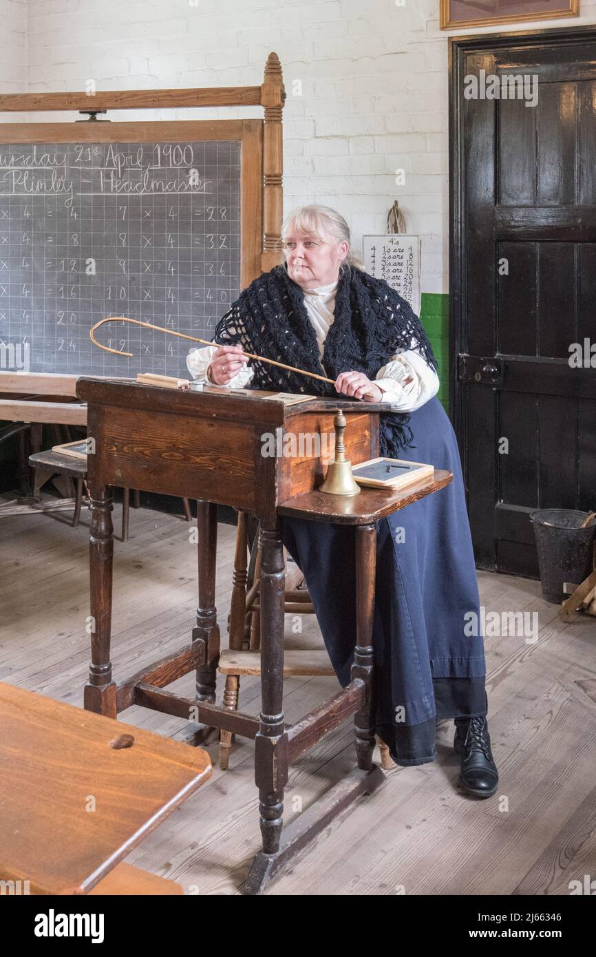 Blist Hills, città vittoriana, parte della Gola di Ironbridge, patrimonio dell'umanità dell'UNESCO, Telford. Un museo all'aperto di strade, negozi, mestieri, industria ecc Foto Stock