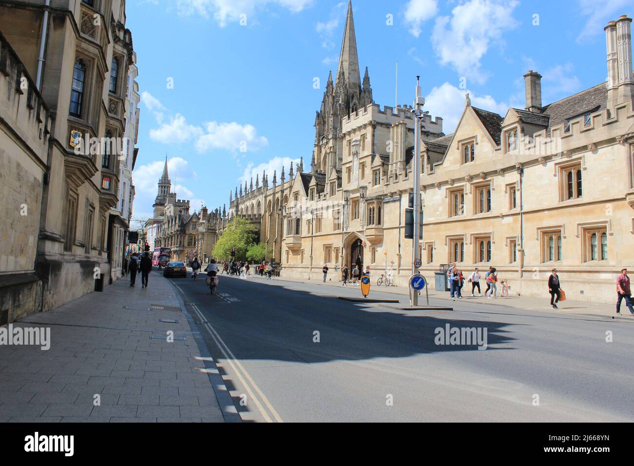High Street a Oxford City Centre Oxfordshire Regno Unito Foto Stock