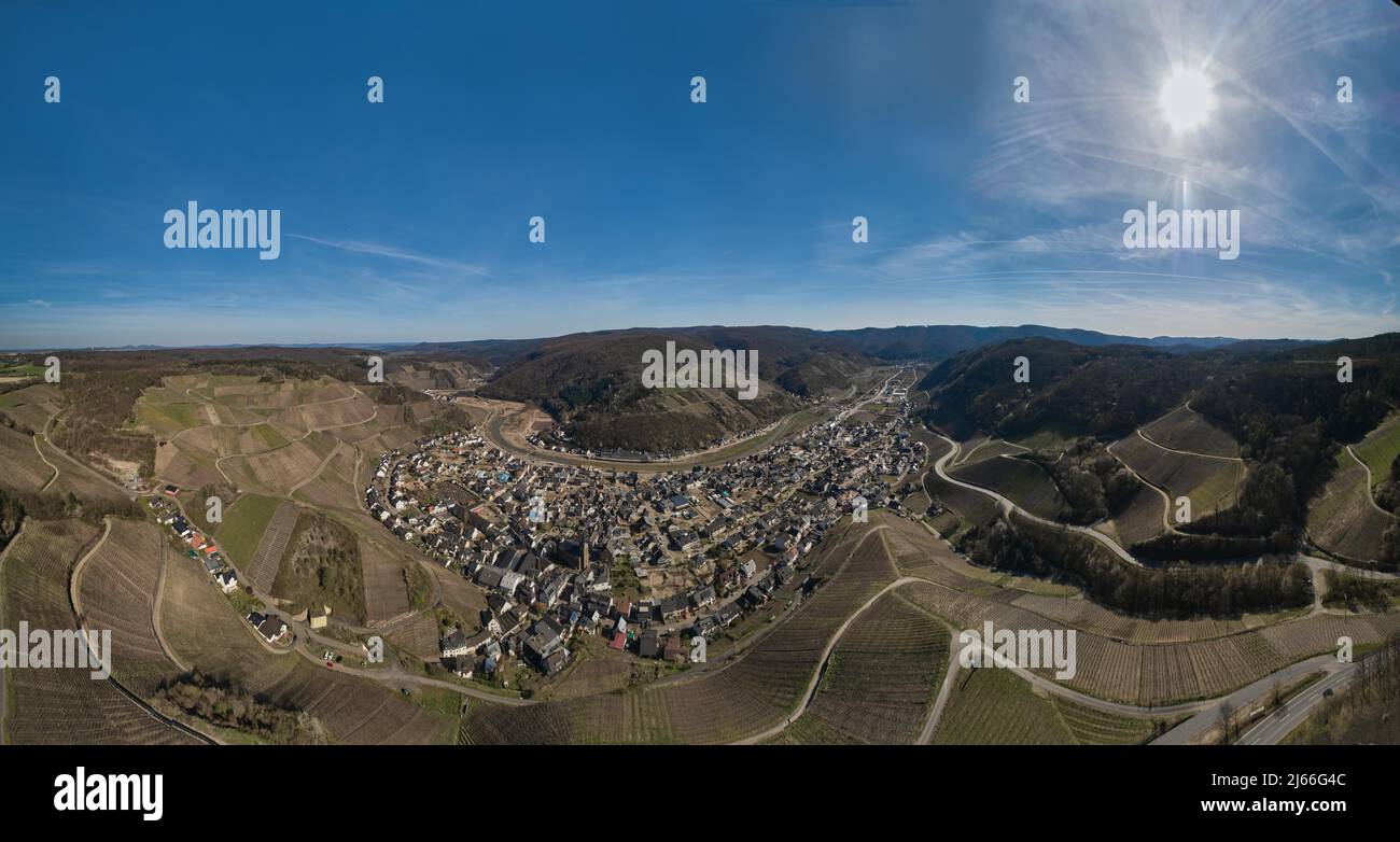 Dernau nach der Flutkatastroe an der Ahr. Dernau, Rheinland-Pfalz, Germania Foto Stock