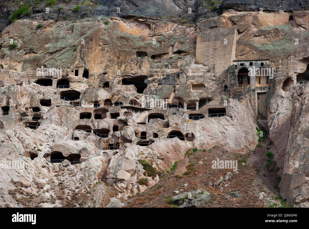 Hoehlenstadt Wardsia, Hoehlenwohnungen, Unesco Welterbe, Achalkalaki, Samzche-Dschawachetien. Georgien Foto Stock