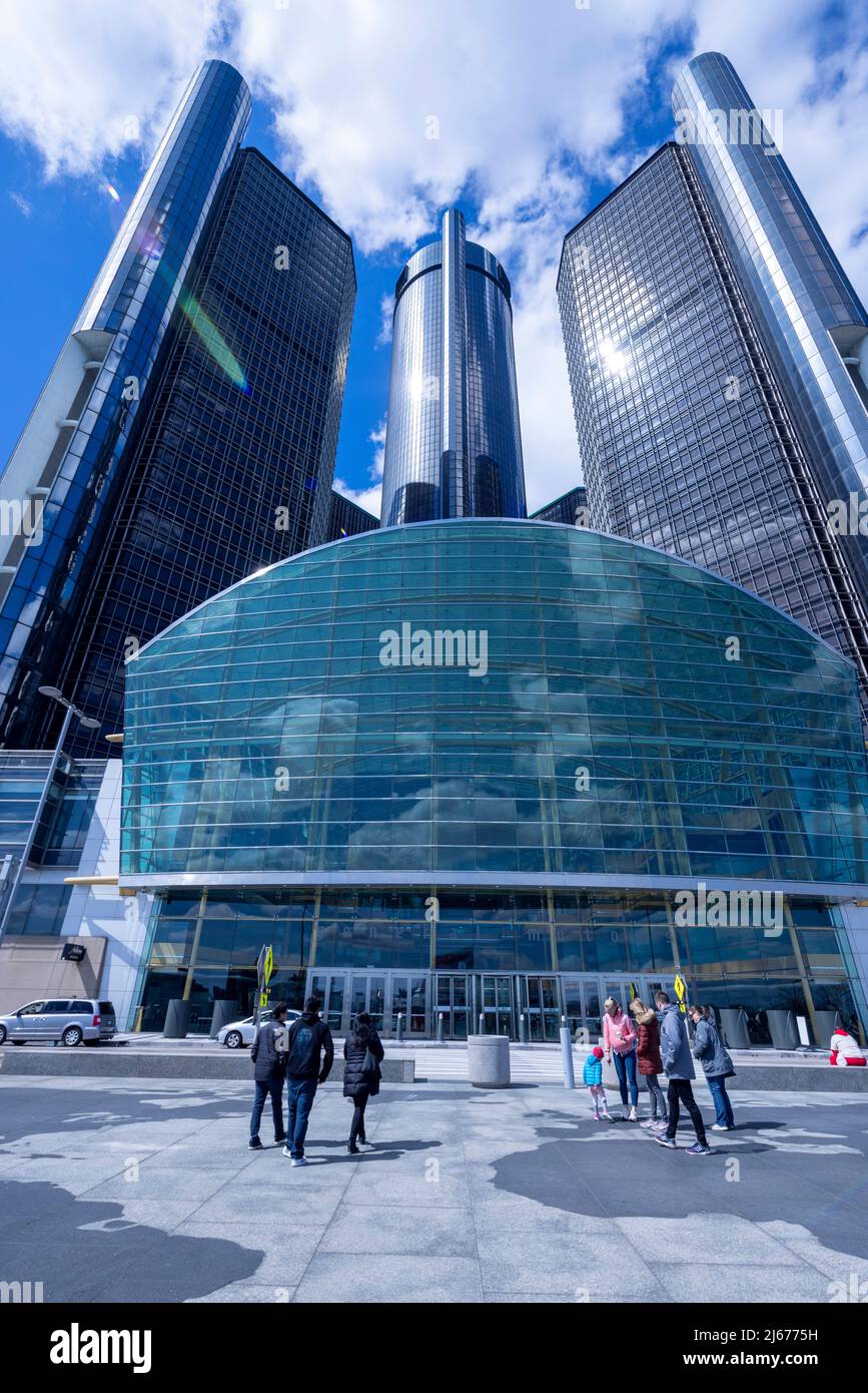 Il Renaissance Center (o GM Renaissance Center e soprannominato RenCen), un gruppo di sette grattacieli nel centro di Detroit, Michigan, USA Foto Stock