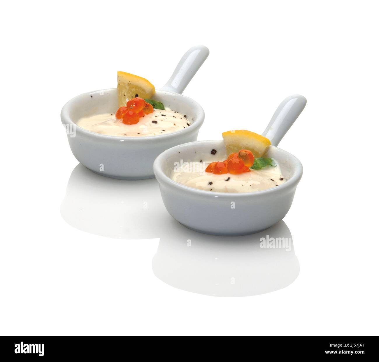 antipasto al formaggio cremoso con caviale al salmone per una festa o un buffet Foto Stock