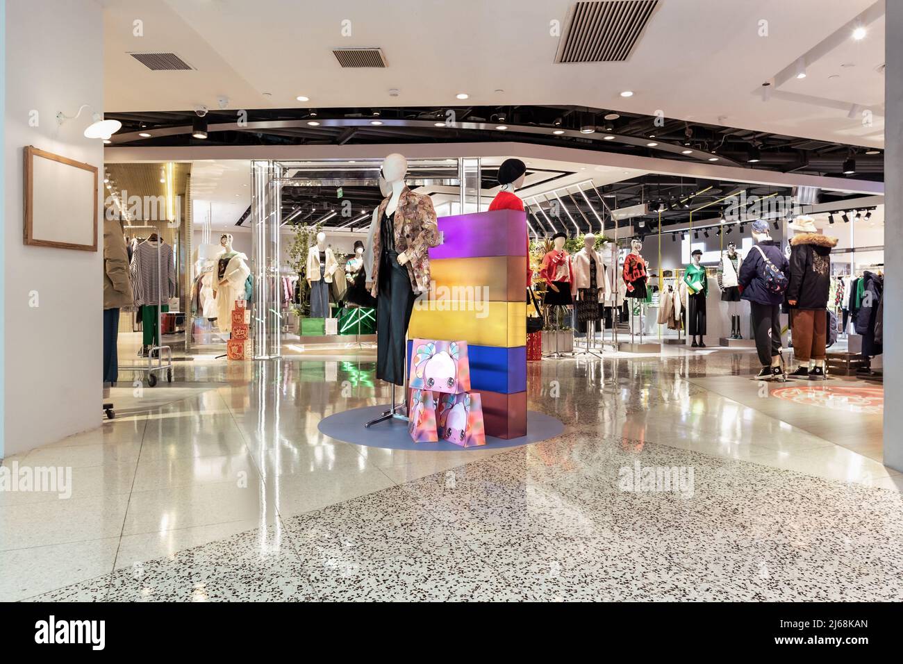 Esposizione di prodotti per negozi di abbigliamento di Shanghai Foto Stock