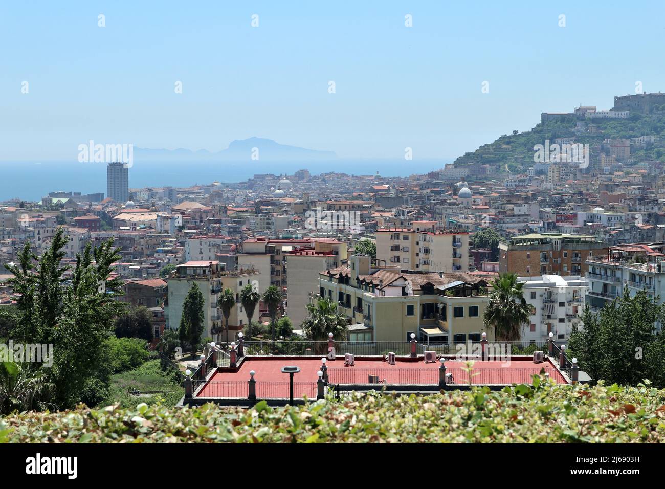 Napoli - Panorama dal Belvedere del Real Bosco di Capodimonte Foto Stock