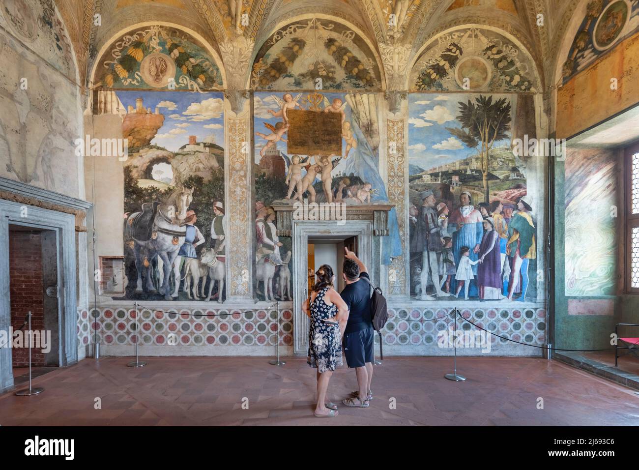 affreschi-di-andrea-mantegna-immagini-e-fotografie-stock-ad-alta