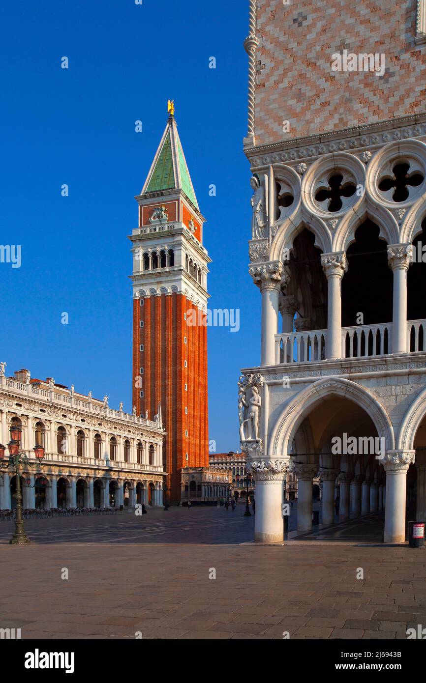 Piazza San Marco, Venezia (Venezia), Patrimonio dell'Umanità dell'UNESCO, Veneto, Italia Foto Stock