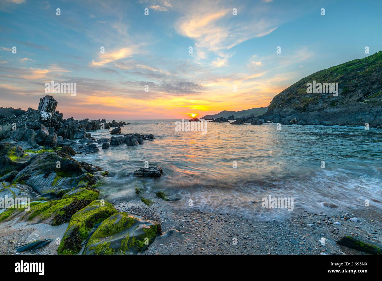 Tramonto sull'Atlantico, Combesgate Beach, Woolacombe, Devon, Inghilterra, Regno Unito, Europa Foto Stock