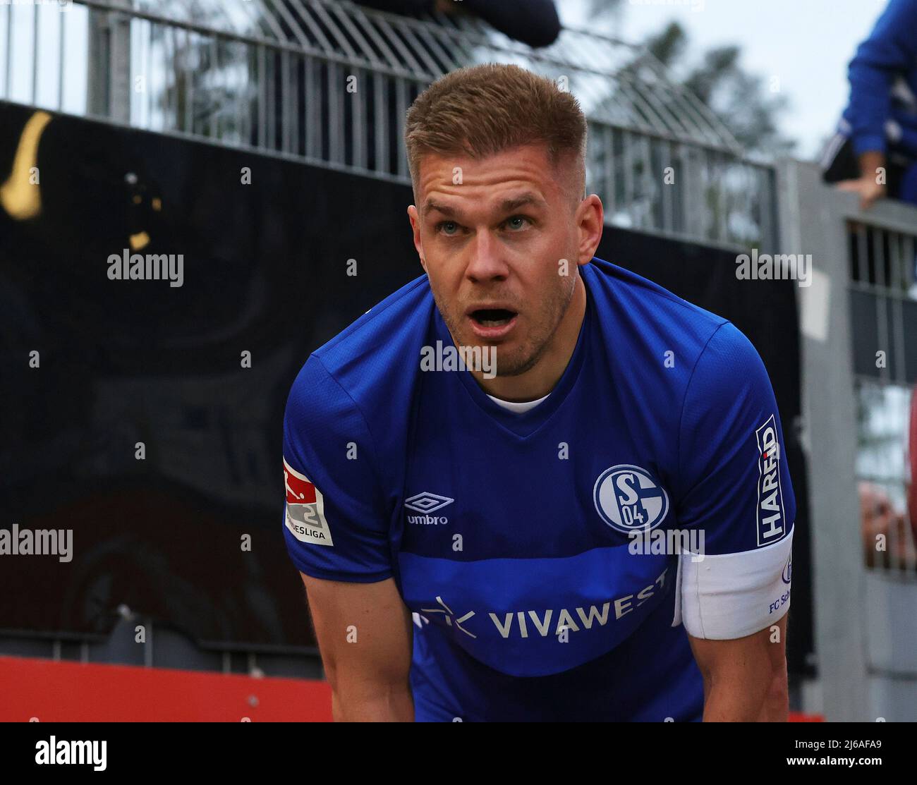 Germania. 29th Apr, 2022. Primo : 29th Aprile 2022, Fuvuball, 2nd Bundesliga, stagione 2021/2022, SV Sandhausen - FC Schalke 04 1:2 jubilation Simon TERODDE dopo il gol alle 1:2 Schalke Credit: dpa Picture Alliance/Alamy Live News Foto Stock