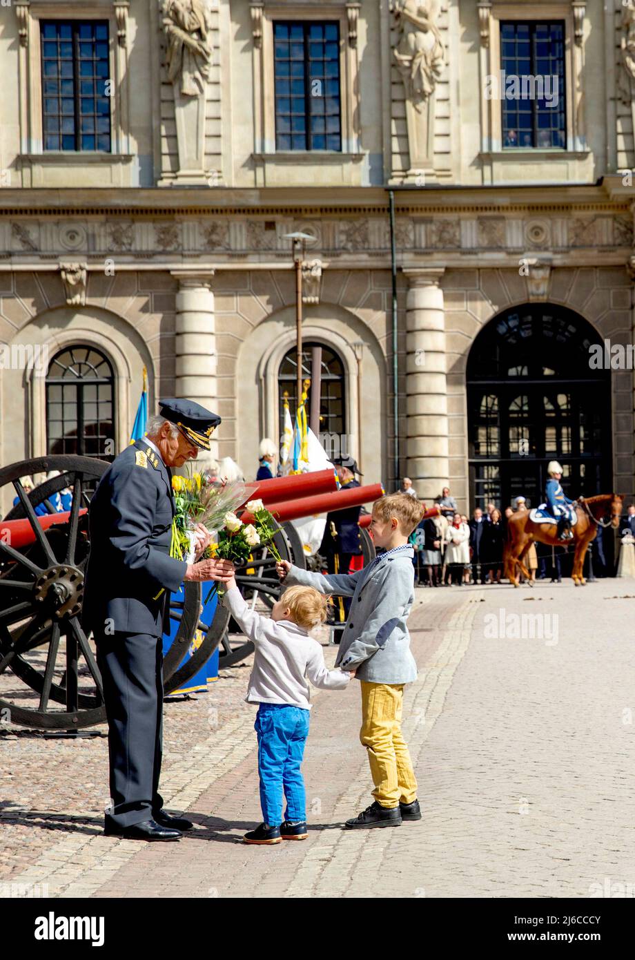 Re Carl Gustaf XVI di Svezia al Palazzo reale di Stoccolma, il 30 aprile 2022, in occasione del 76th compleanno del re Carl Gustaf Foto: Albert Nieboer / Olanda OUT / Point de Vue OUT Foto Stock