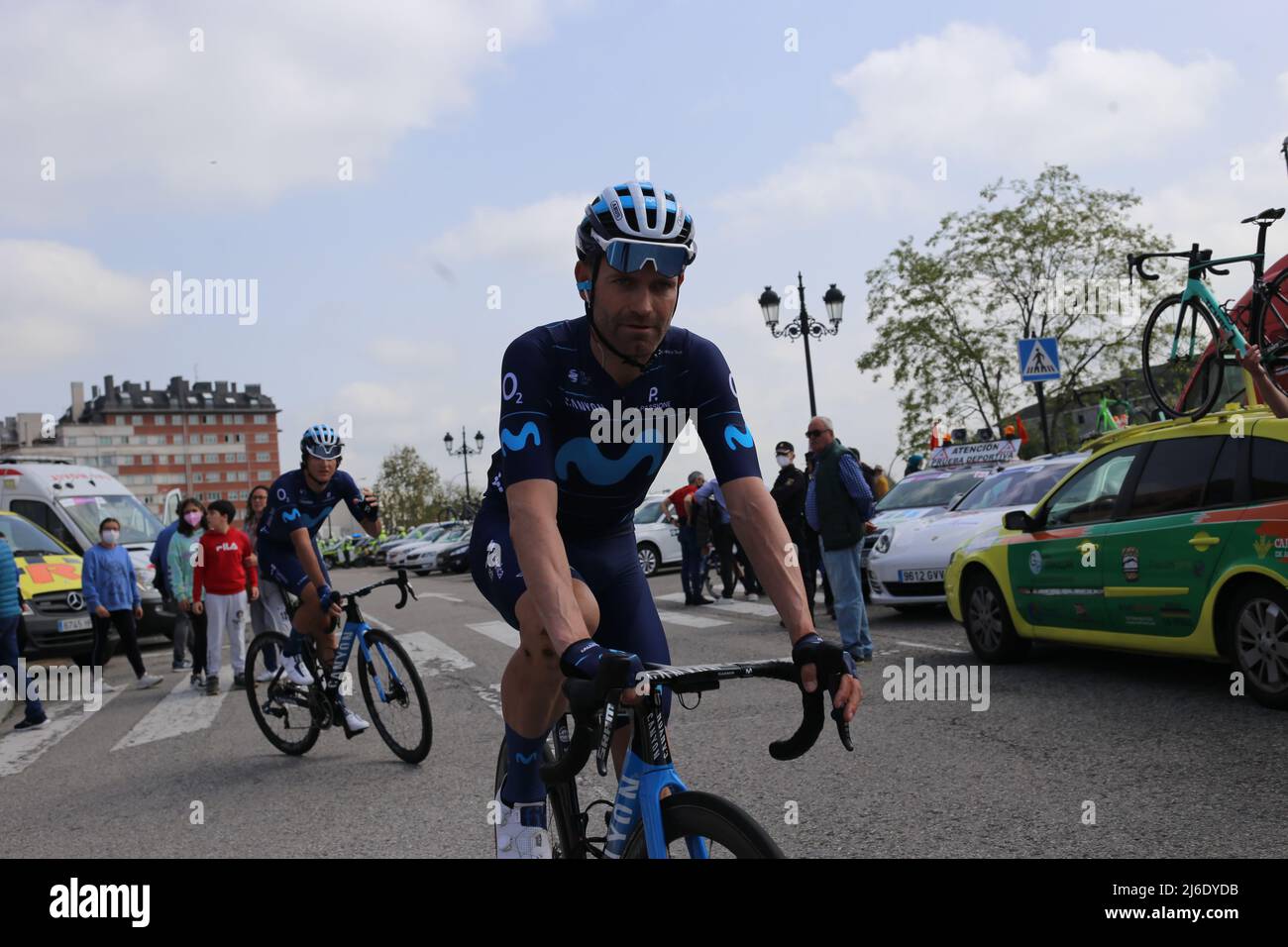 Oviedo, SPAGNA: Jose Joaquin Rojas (Movistar Team) al via durante la tappa 1st della Vuelta Asturias 2022 a Oviedo, Asturias il 29 aprile 2022. (Foto di Alberto Brevers / Pacific Press) Foto Stock