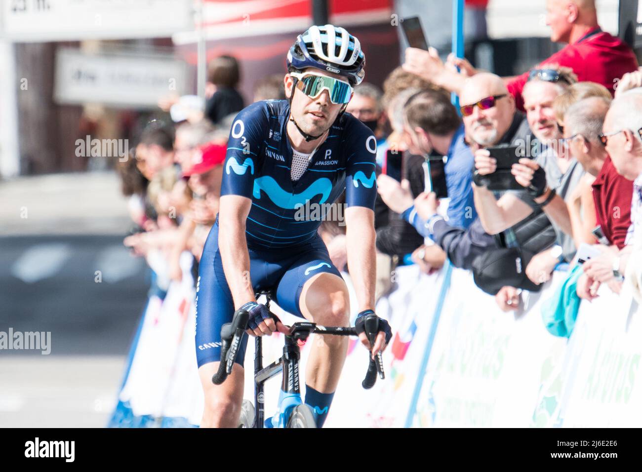 29 aprile 2022, Oviedo, Asturias, Spagna: Pola de Lena, SPAGNA: Antonio Pedrero (Movistar Team) entra nel traguardo durante la tappa 1st della Vuelta a Asturias 2022 a Pola de Lena, Asturias il 29 aprile 2022. (Credit Image: © Alberto Brevers/Pacific Press via ZUMA Press Wire) Foto Stock