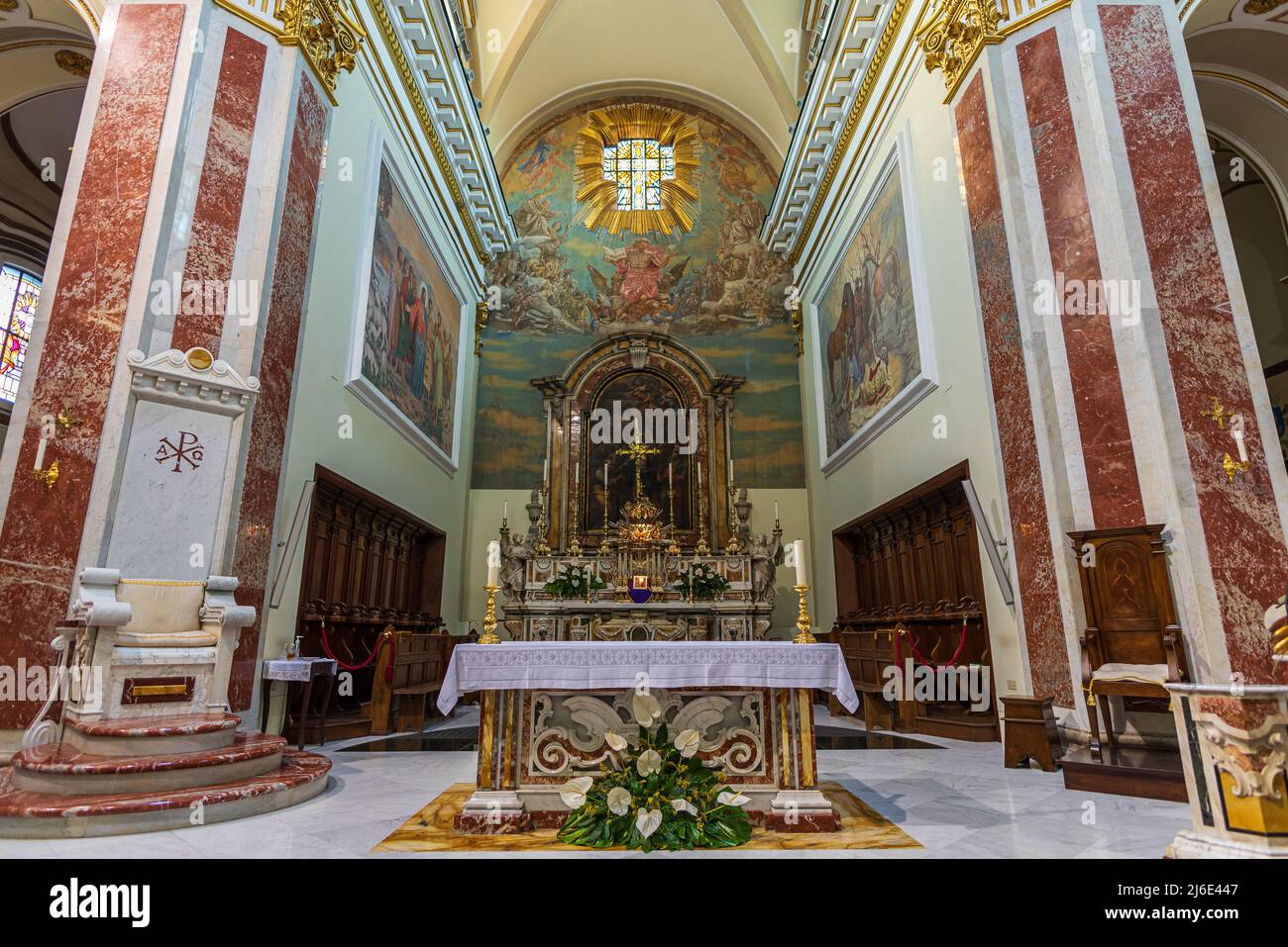 Isernia, Molise. La Cattedrale di San Pietro Apostolo è il più