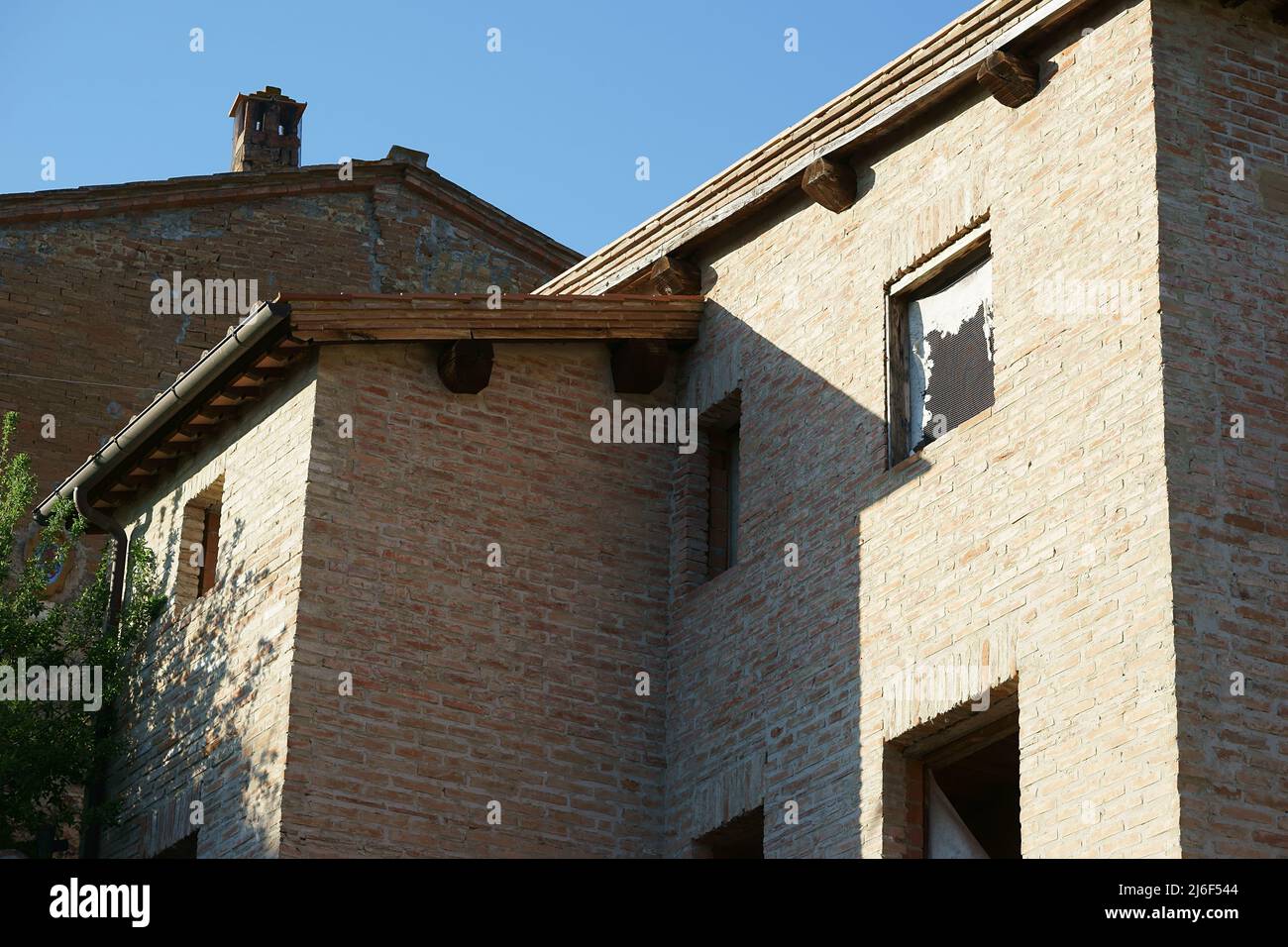 Architettura, dettaglio di edifici restaurati in Toscana, Italia Foto Stock