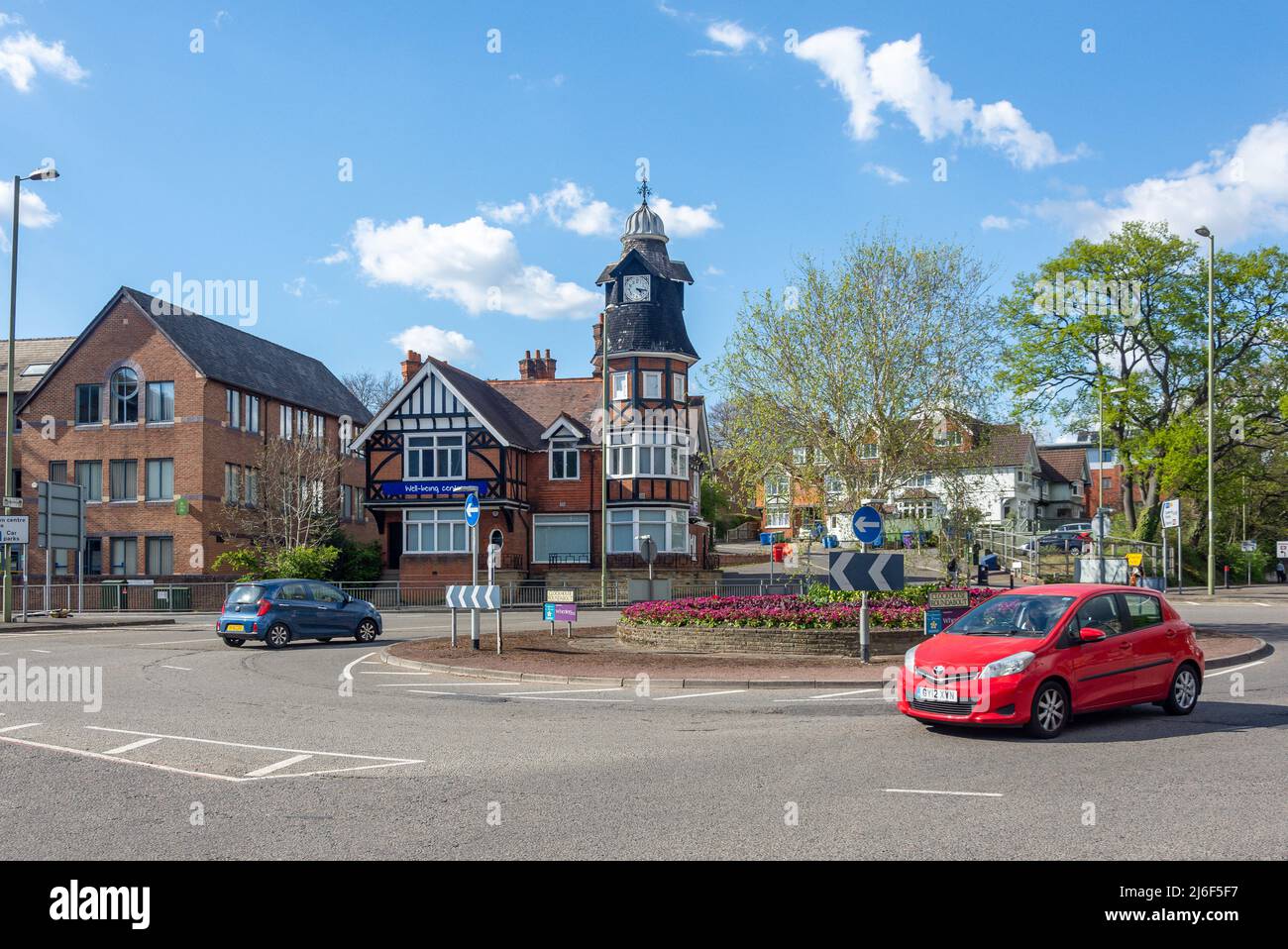 La casa di Clock, Orologio casa rotonda di Farnborough, Hampshire, Inghilterra, Regno Unito Foto Stock