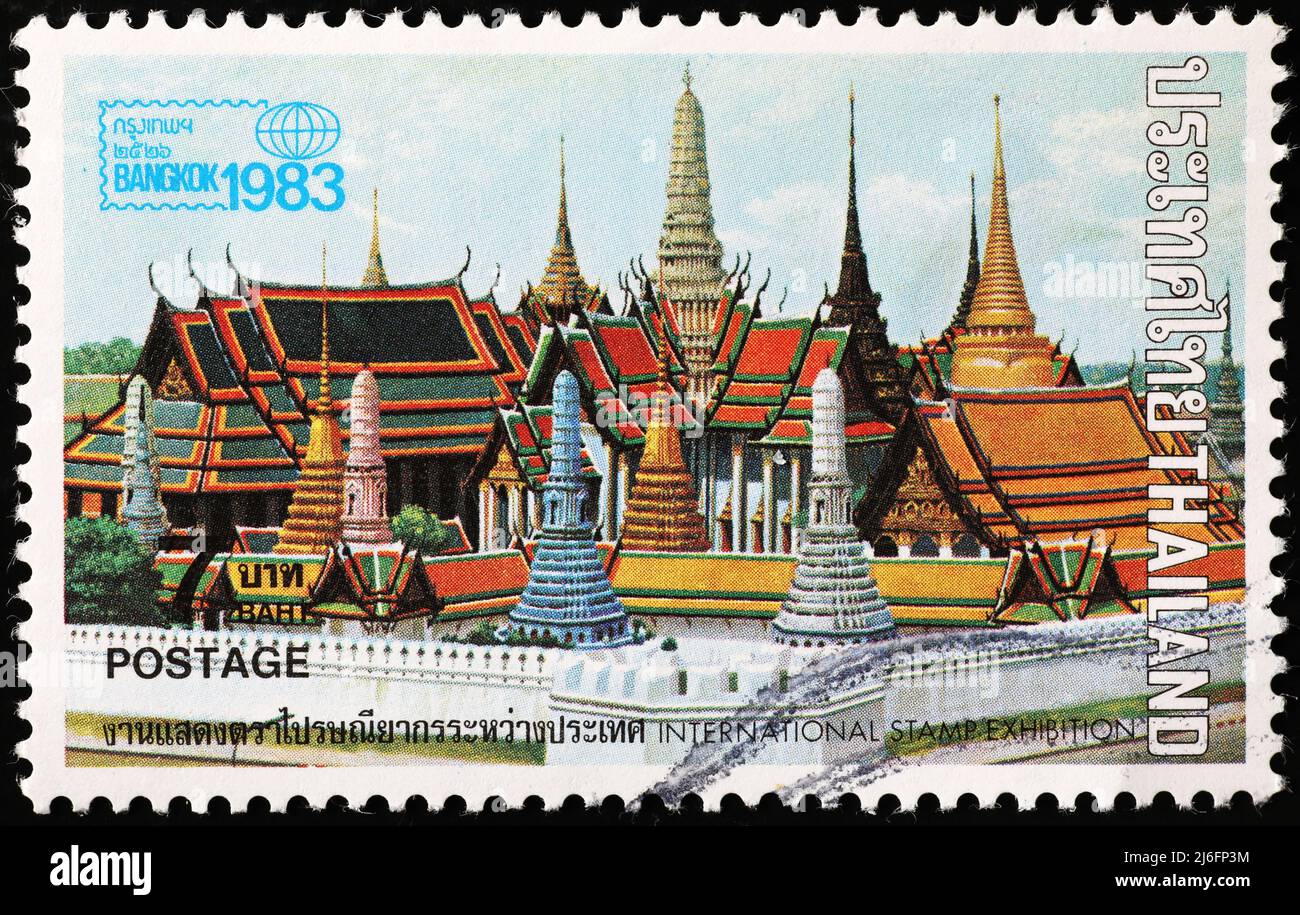 Grand Palace di Bangkok su francobollo thailandese Foto Stock