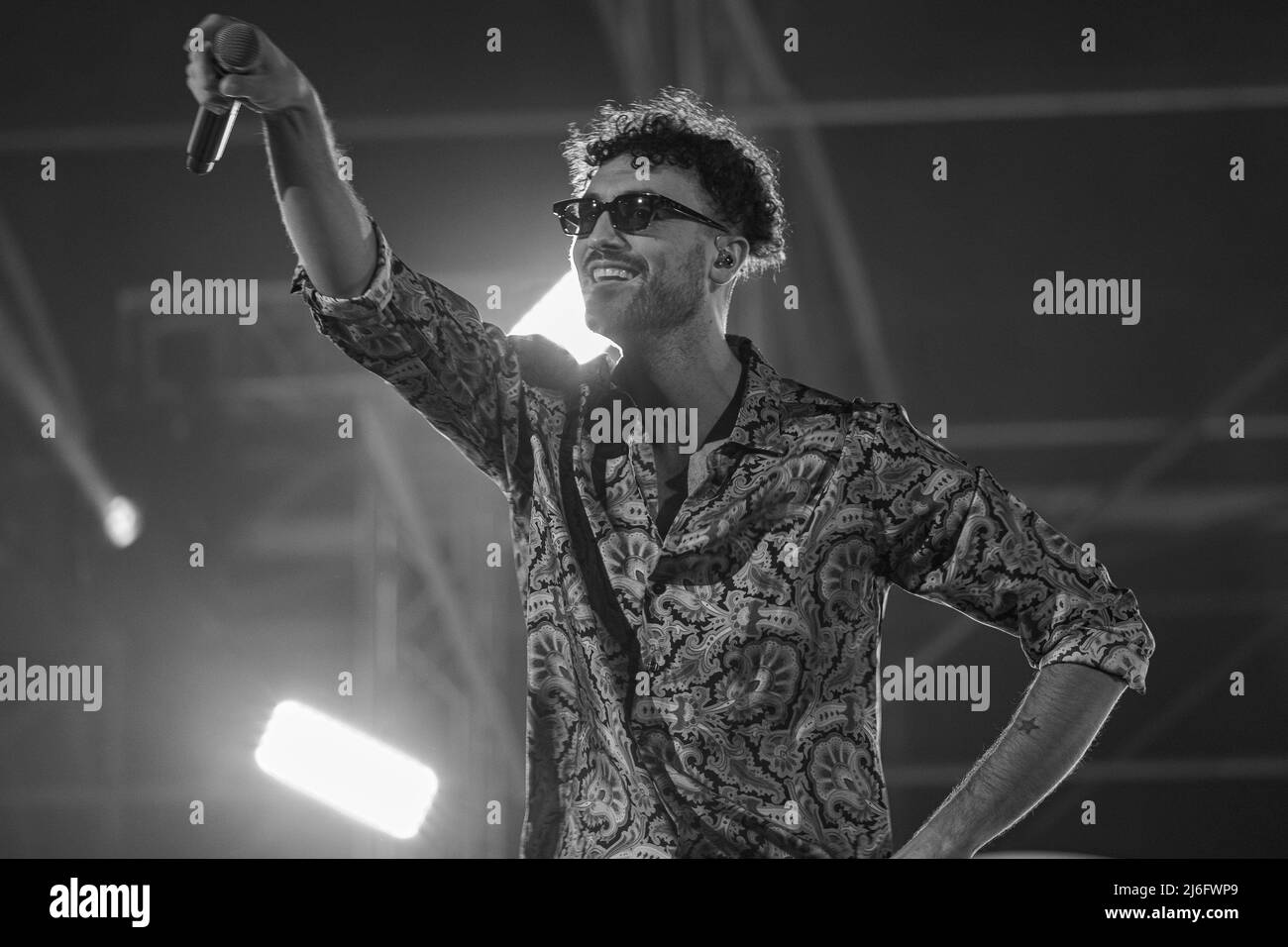 Spettacoli dal vivo di rapper italiani Carl Brave il 23rd agosto 2021 per il suo "Coraggio Tour" Foto Stock
