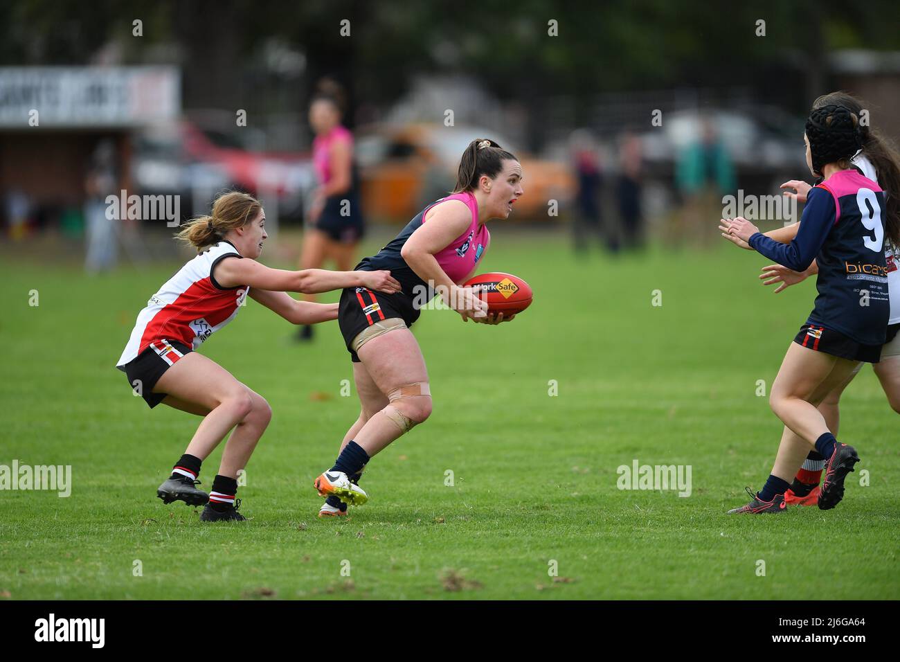 Benalla Saints vs. Shepparton United, Showgrounds Oval, Benalla, Australia. 1 maggio 2022. Foto Stock