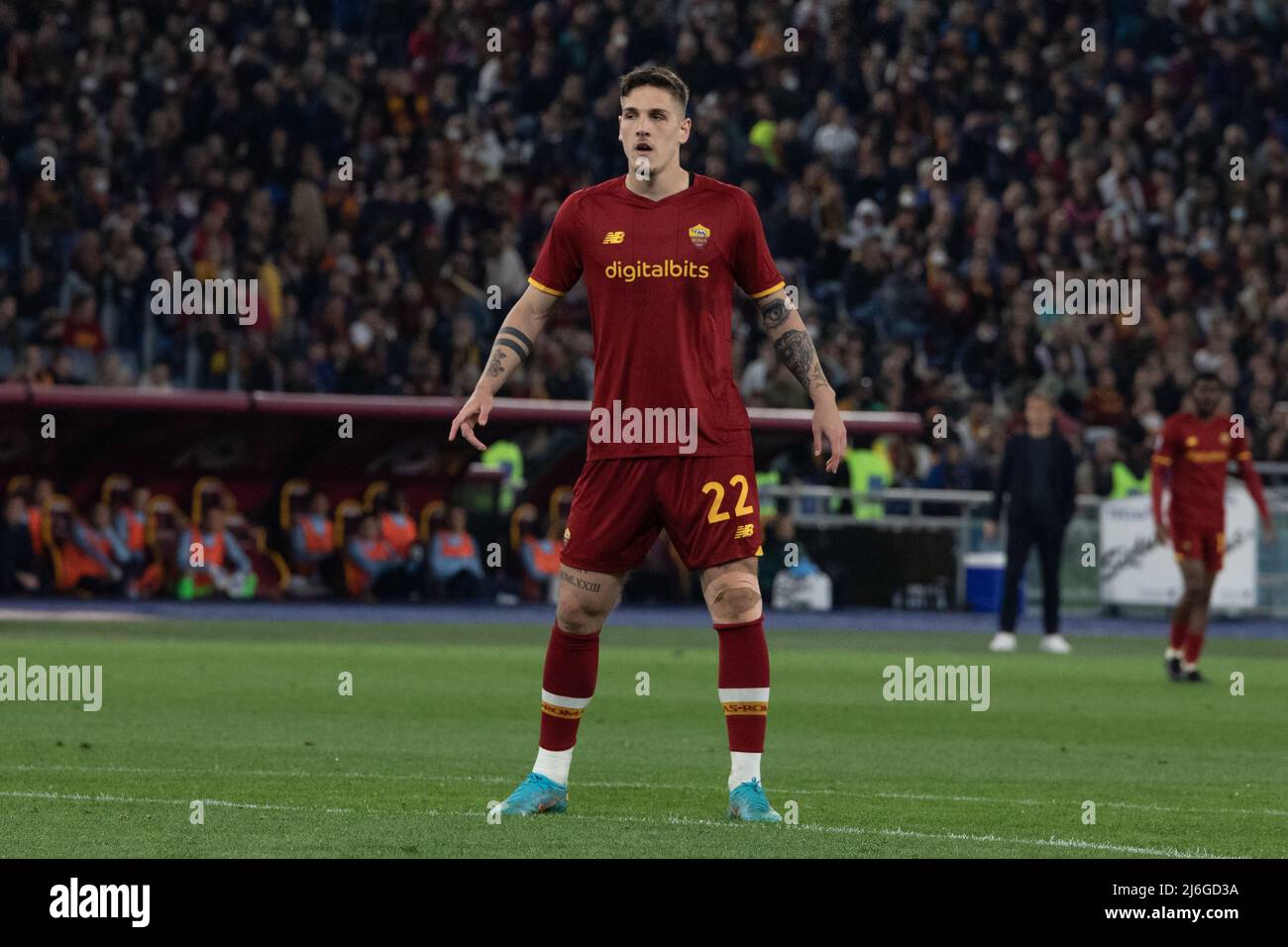 Roma, Italia. 1 maggio 2022. Nicolo' Zaniolo di AS Roma guarda durante la serie Una partita tra Roma e Bologna allo Stadio Olimpico. Cosimo Martemucci / Alamy Live News Foto Stock