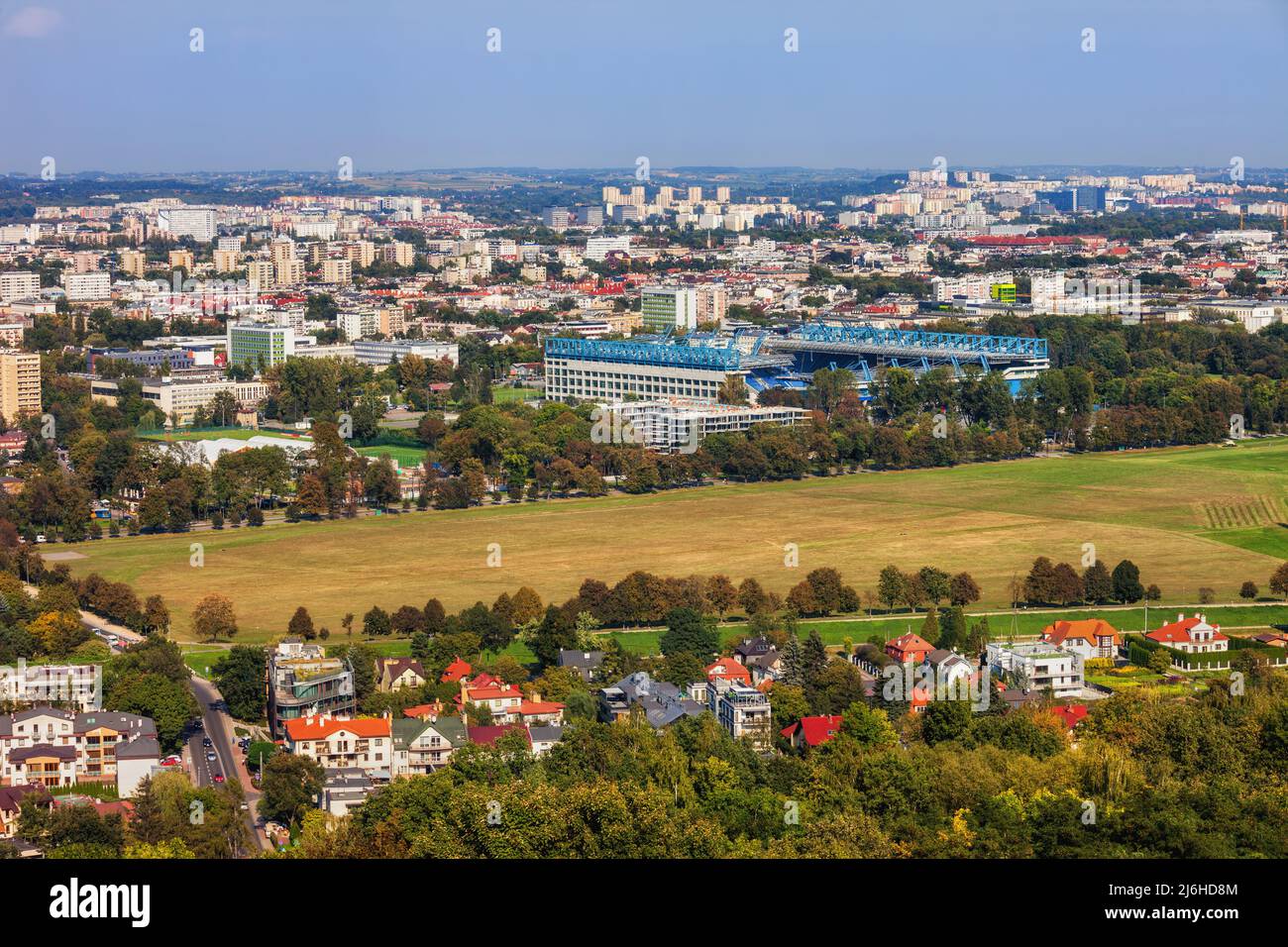 Blonia Park nella città di Cracovia in Polonia, vista aerea paesaggio urbano. Foto Stock