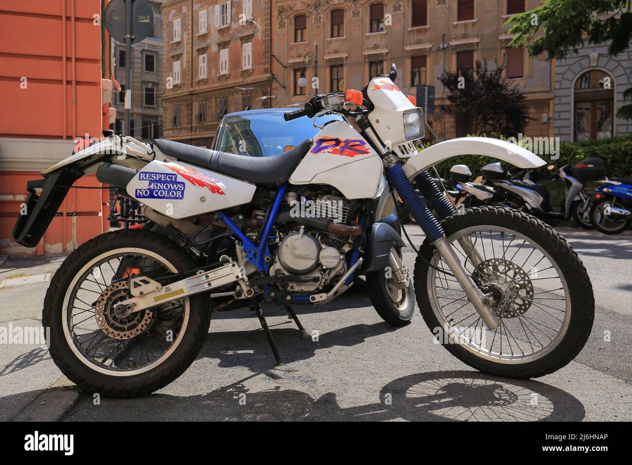 Moto suzuki dr immagini e fotografie stock ad alta risoluzione Alamy