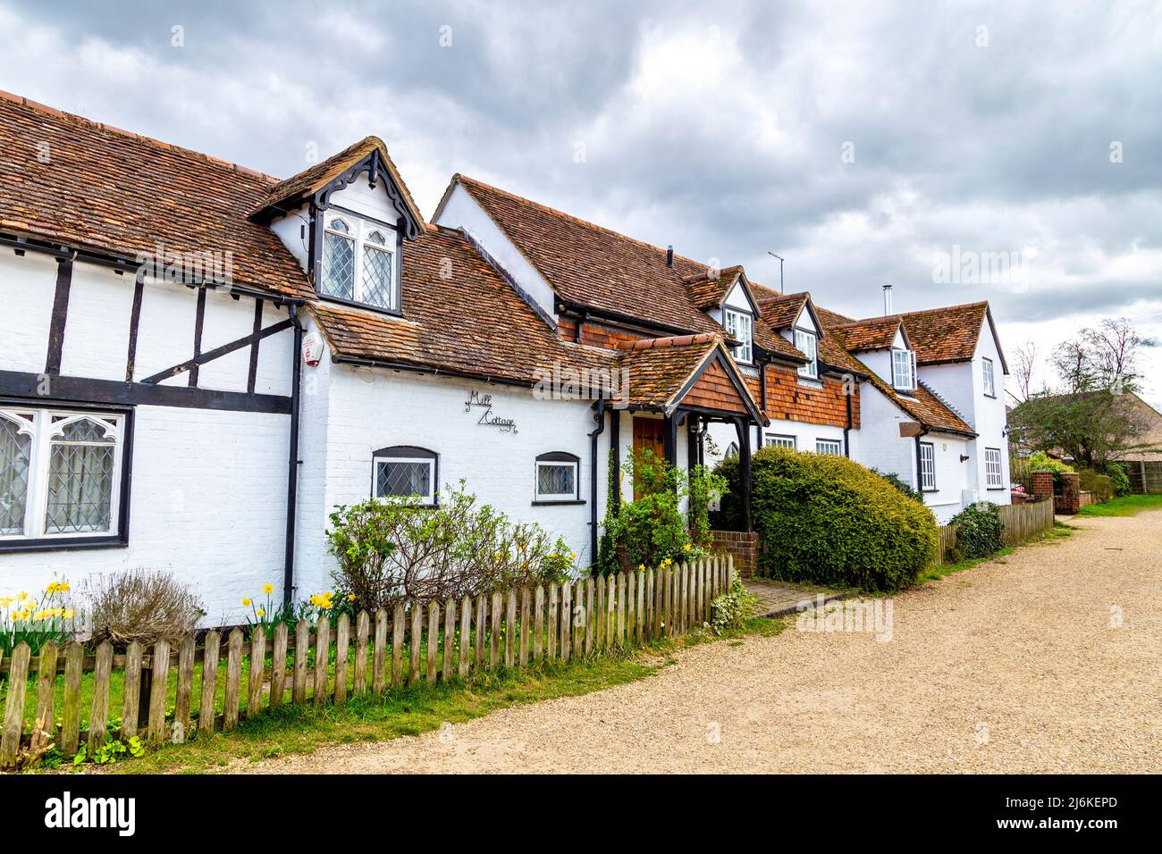 Cottages intorno al Mulino convertito di Purwell, Purwell, Hitchin, Hertfordshire, Regno Unito Foto Stock