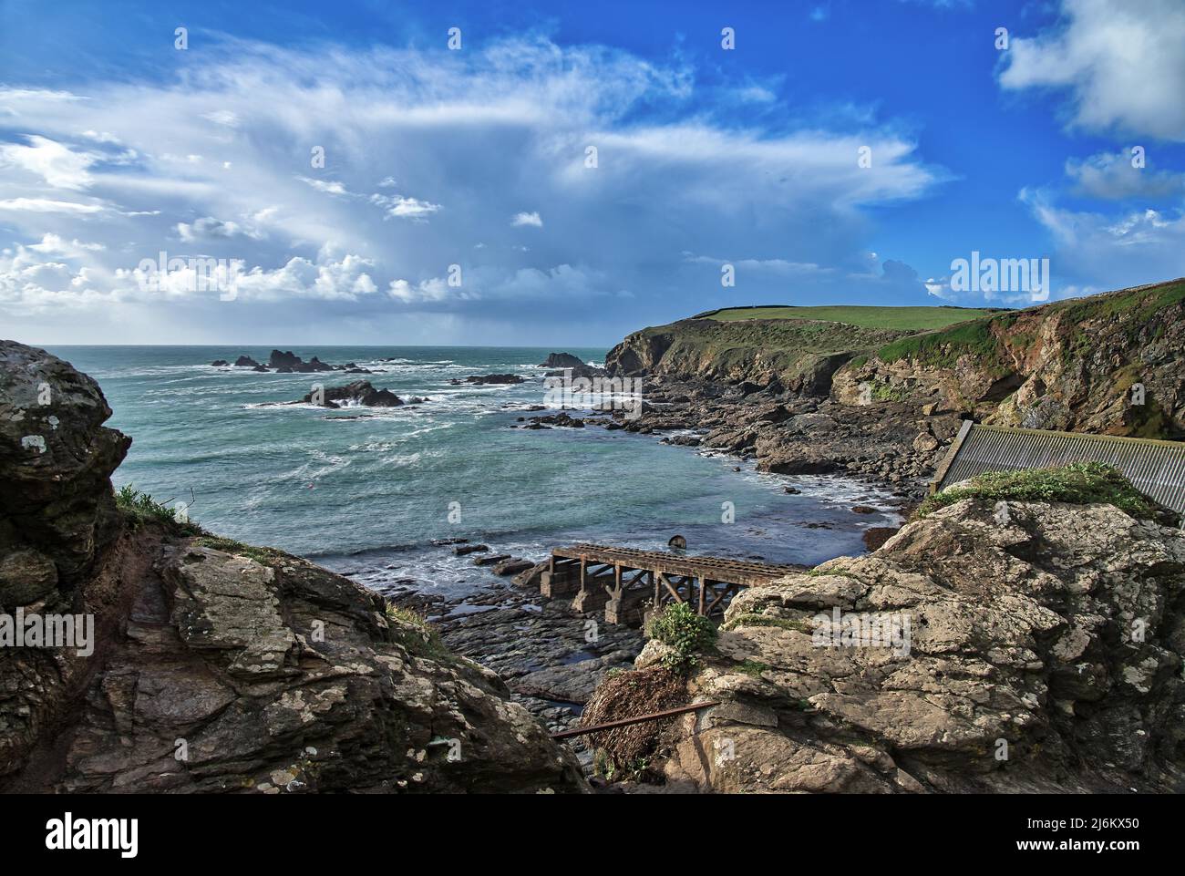 Vista della vecchia stazione Lifeboat, Lizard, Cornovaglia, Inghilterra Foto Stock