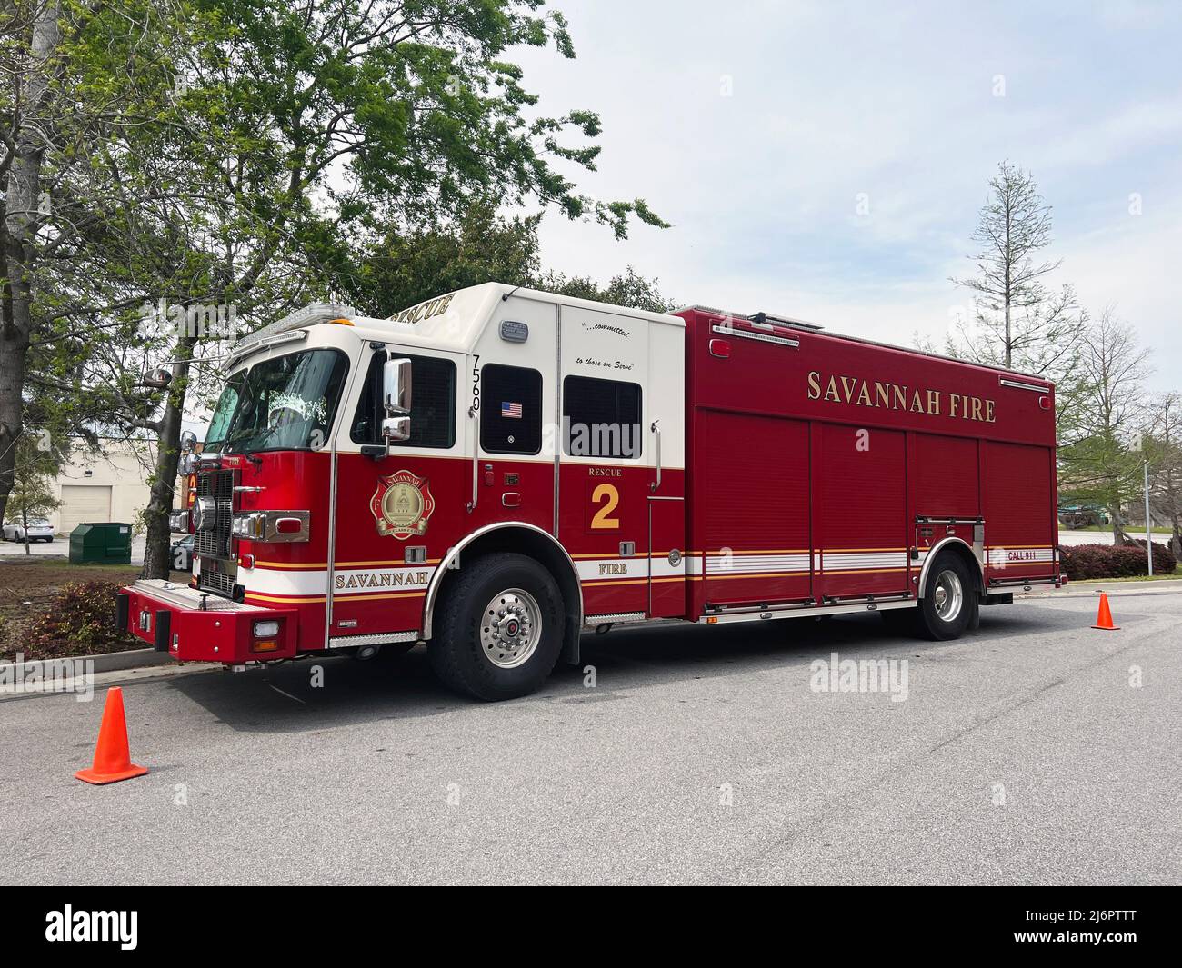 Savannah, Georgia, USA - 19 marzo 2022: Savannah Fire Rescue numero veicolo 2. Foto Stock