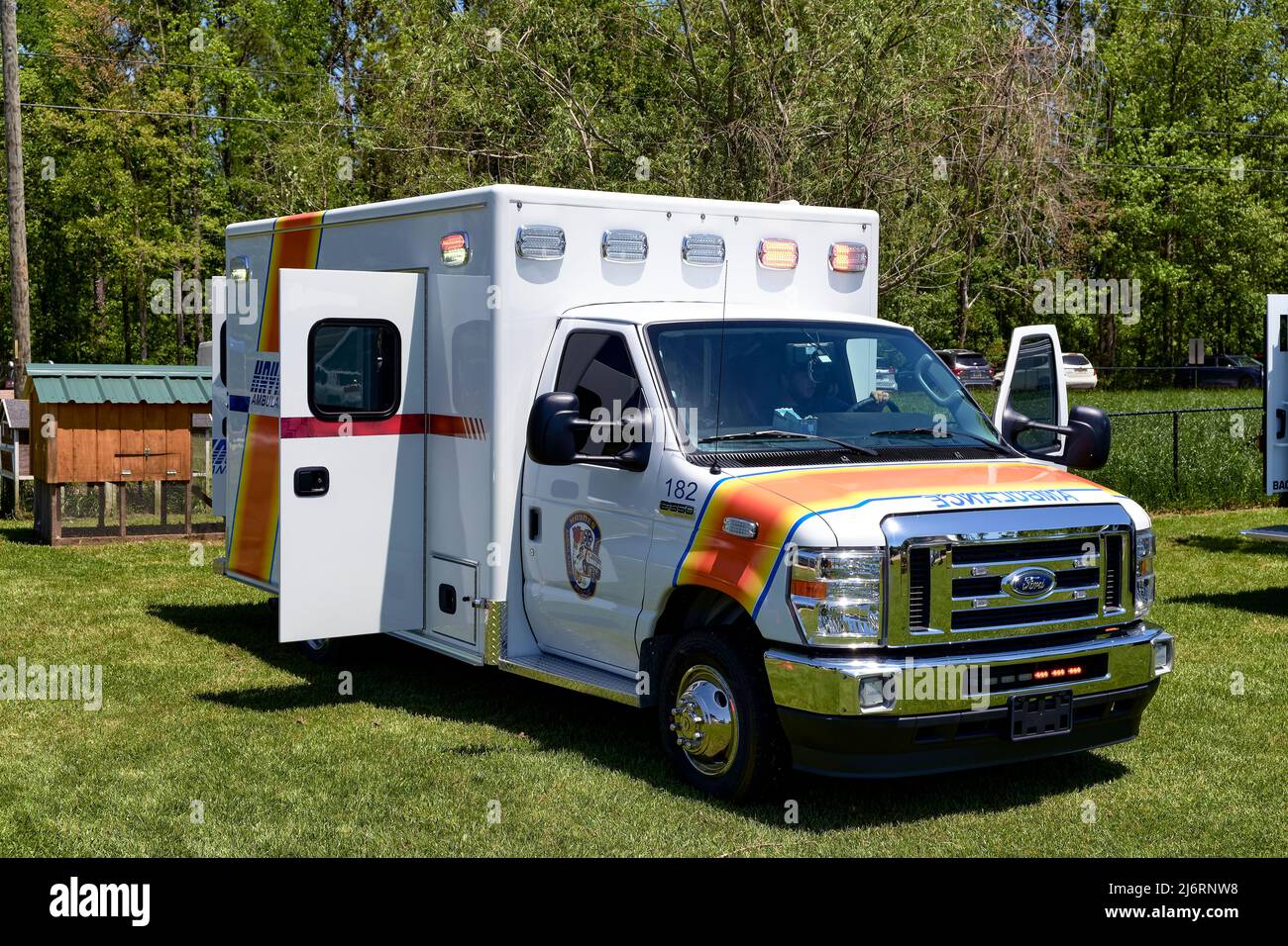 Haynes ambulanza medica veicolo di emergenza parcheggiato in mostra a Montgomery Alabama, Stati Uniti. Foto Stock