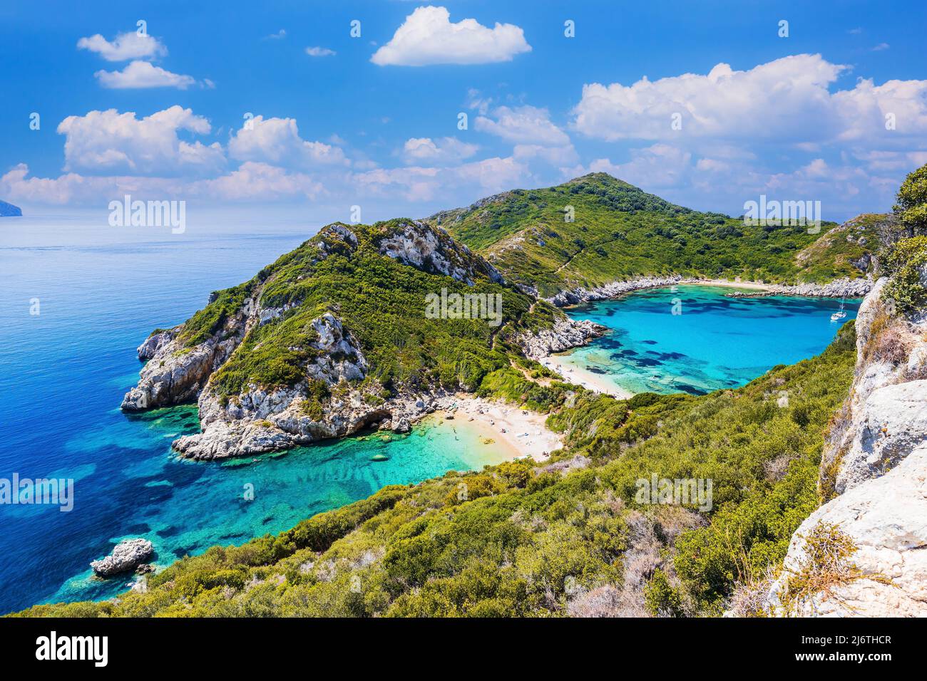 Corfù, Grecia. Vista aerea della spiaggia di Porto Timoni. Foto Stock