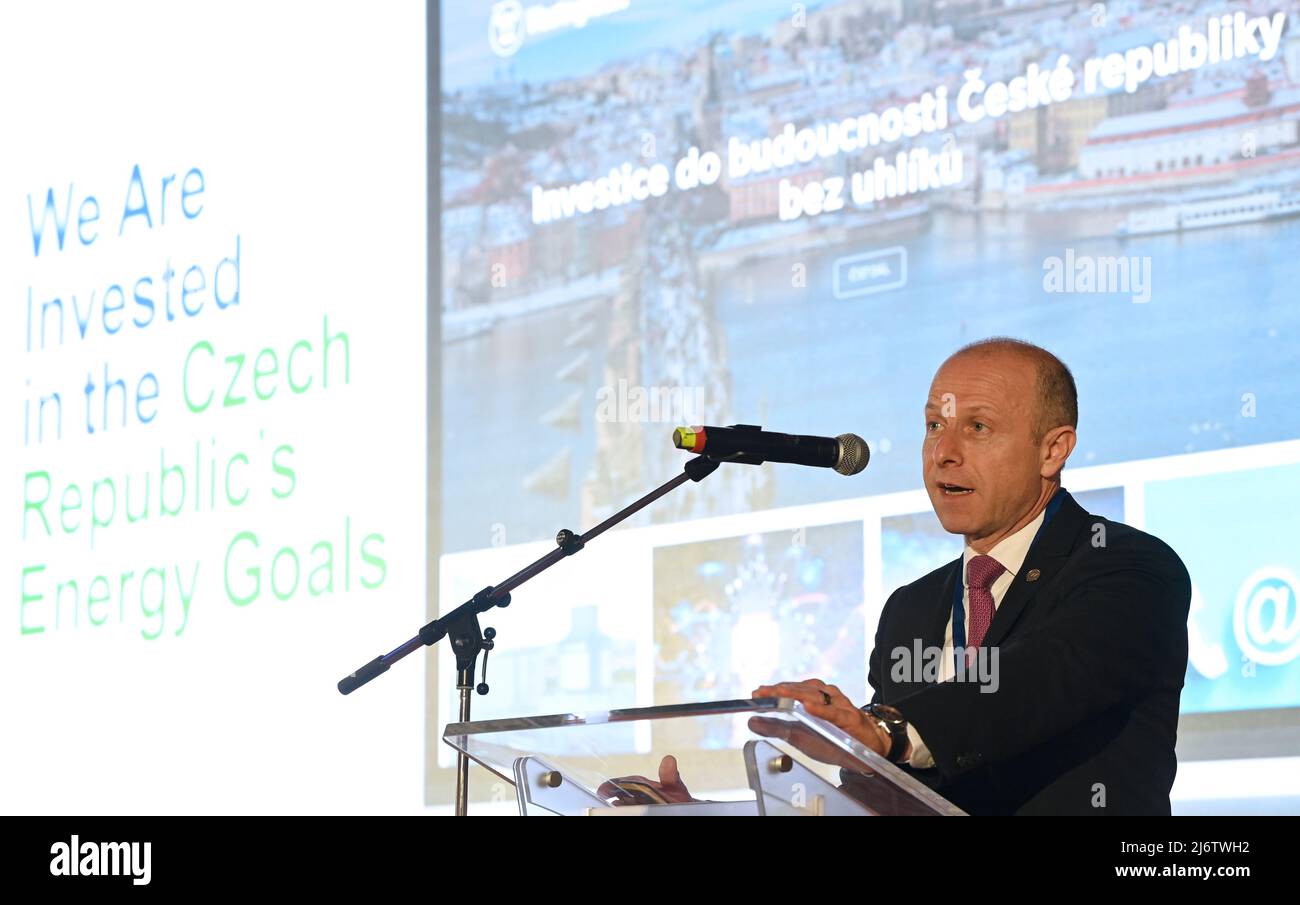 Patrick Fragman, Presidente e Chief Executive della Westinghouse Electric Company, parla durante il forum commerciale USA-ceco sull'ambiente delle opportunità nell'Ambasciata degli Stati Uniti, Praga, Repubblica Ceca, 4 maggio 2022. (Foto CTK/Michal Krumphanzl) Foto Stock