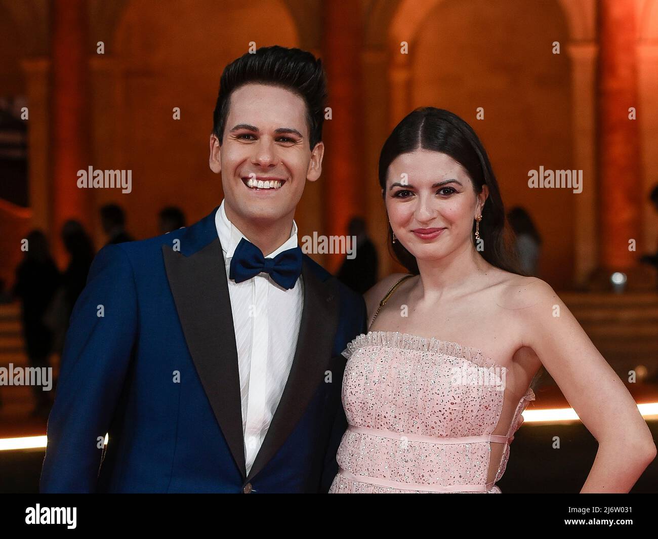 Italia, Roma, 03 maggio 2022. Il tappeto rosso del film di David di Donatello premia il 2022 agli Studios Cinecitta. Nella foto: Luigi Calagna e Sofia Scalia alias 'il contro te' Foto Fabio Mazzarella/Sintesi/Alamy Live News Foto Stock