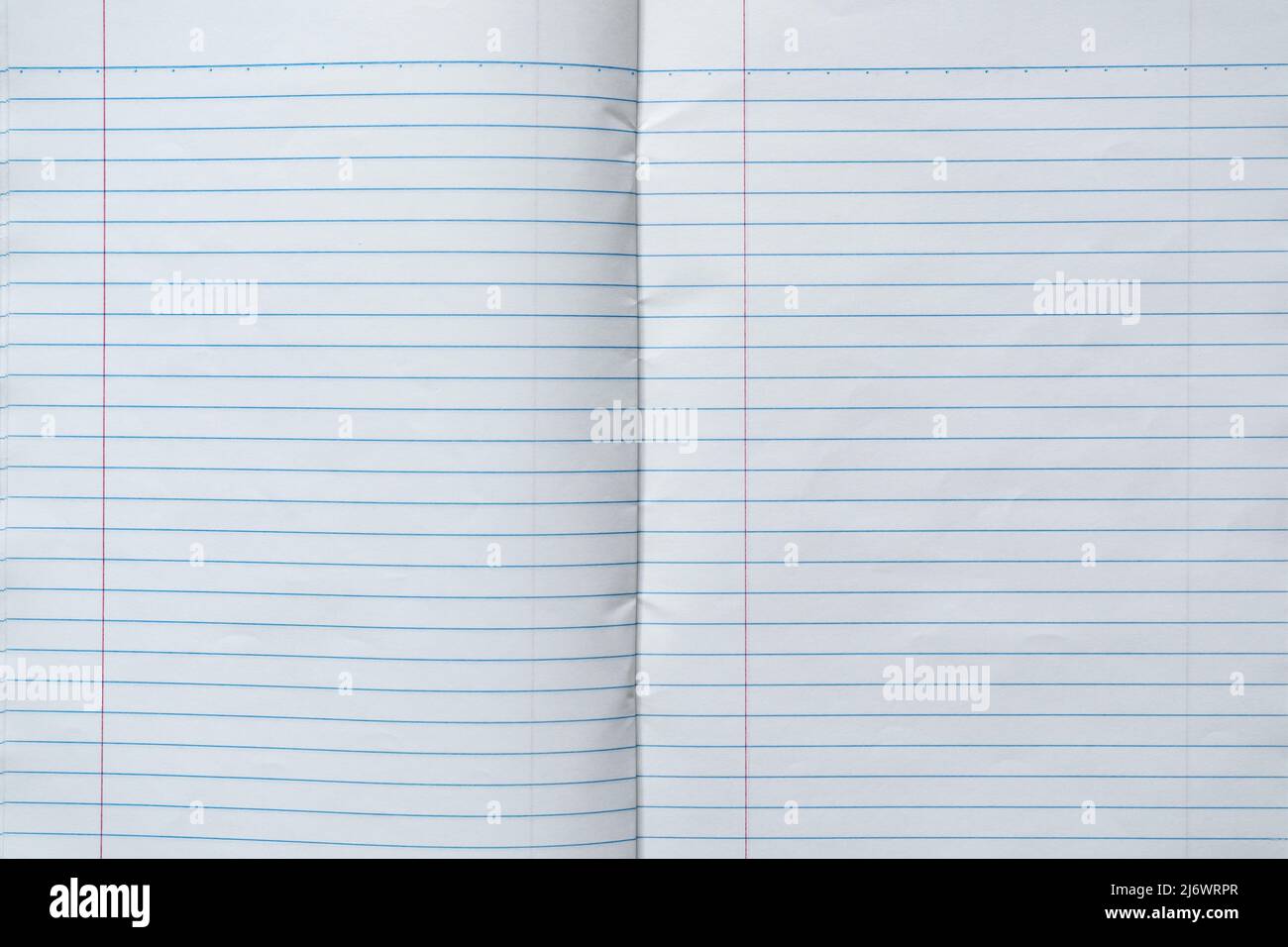 Pagina intera del notebook con carta rigata Foto Stock