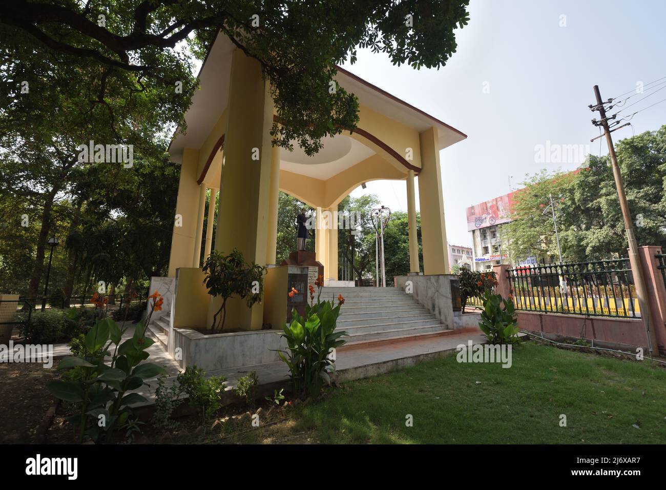 Dr. Bhimrao Ramji Ambedkar scultura al Nana Rao Park o Company Bagh (ex Memorial Well Garden). Kanpur, Uttar Pradesh, India. Foto Stock