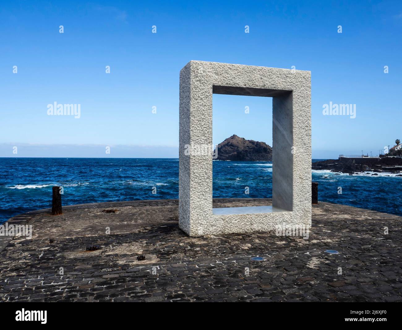 Scultura in pietra di forme geometriche a Tenerife Foto Stock