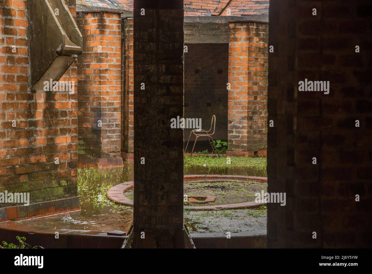 L'Avana, Cuba - la Scuola Nazionale d'Arte di Cuba fu abbandonata nel 1965. Questa era la Scuola di Balletto. Foto Stock