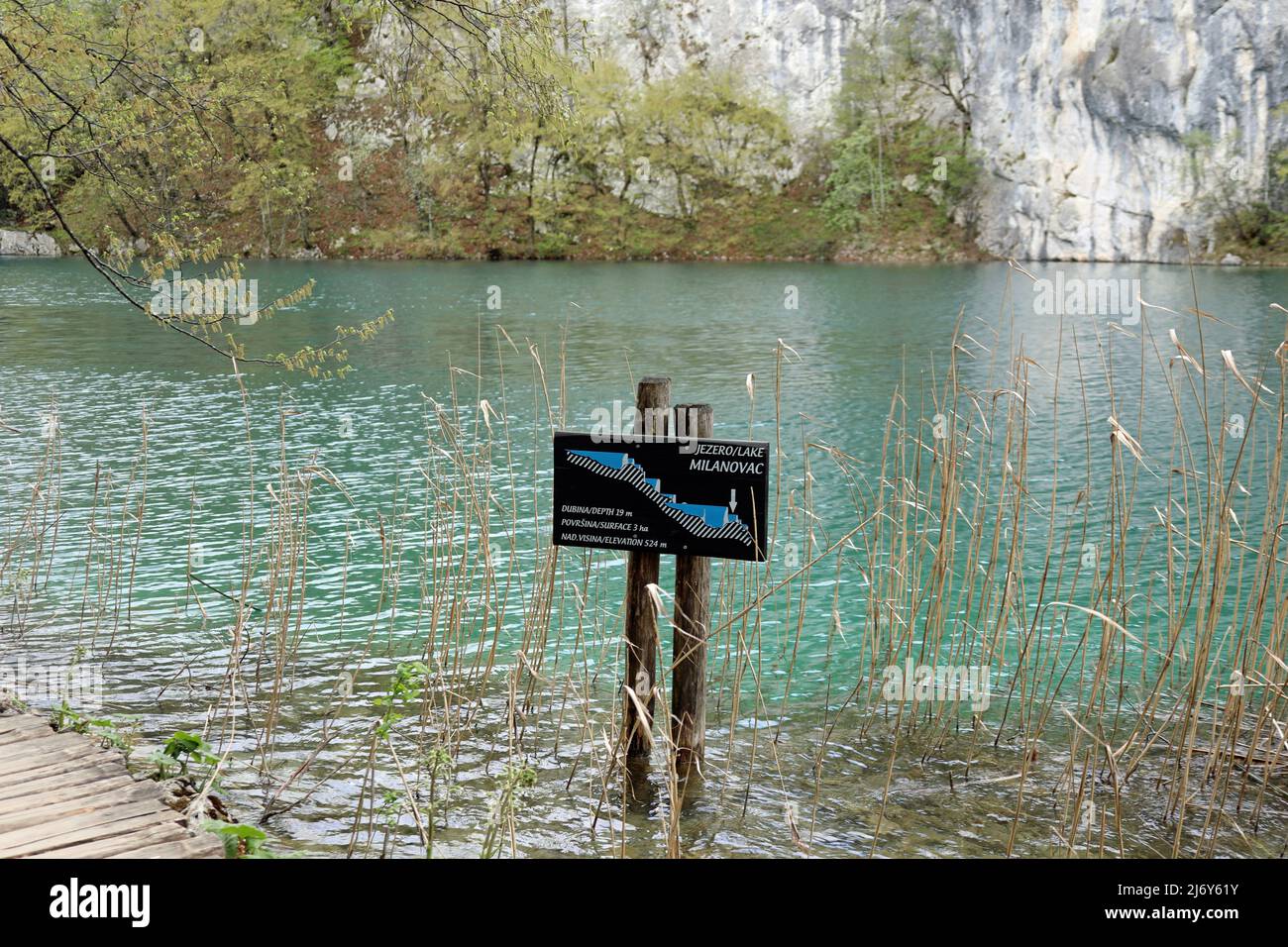 Lago Milanovac al Parco Nazionale dei Laghi di Plitvice in Croazia Foto Stock