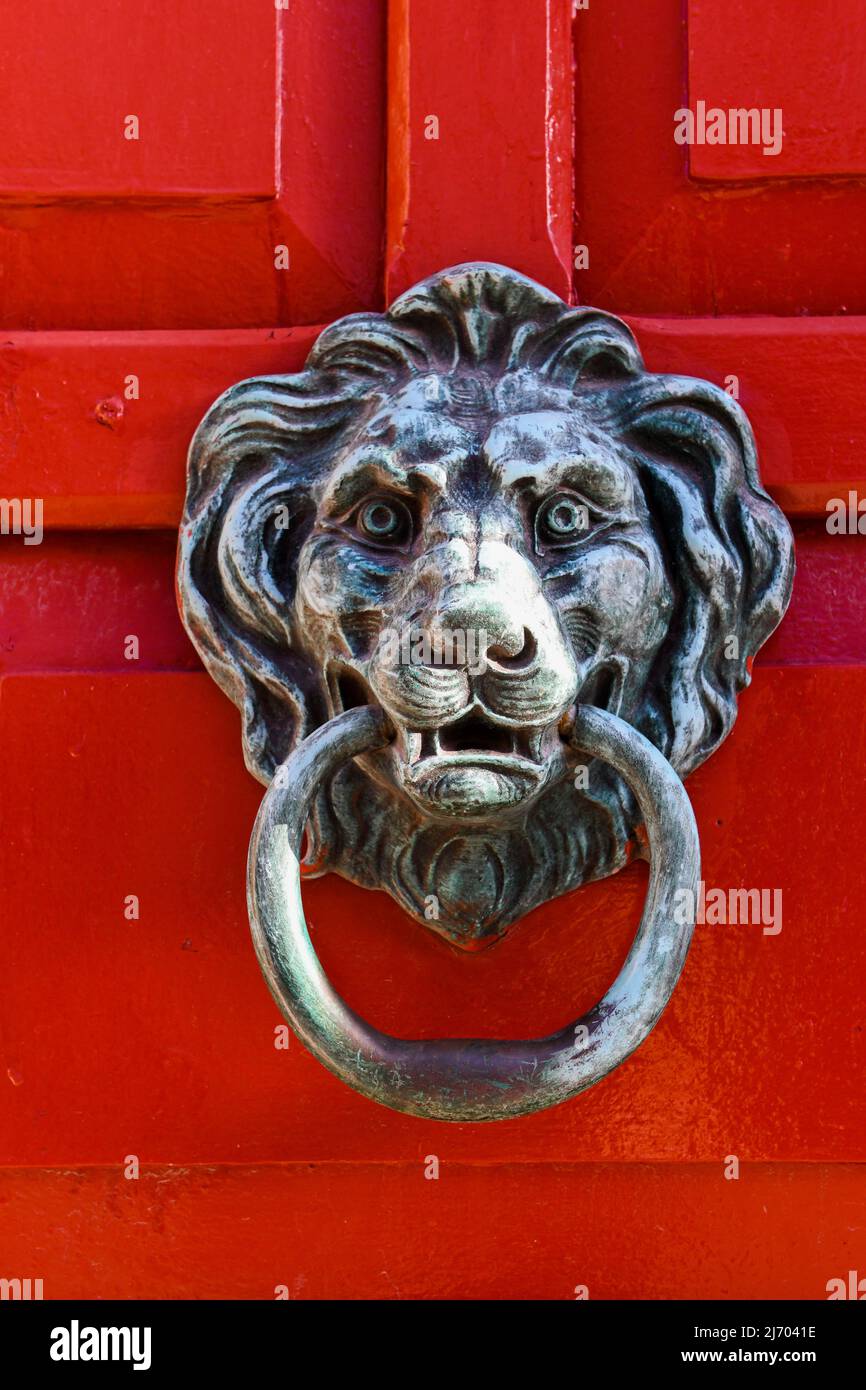 Antico pomello porta in forma di leone, Campeche, Messico Foto Stock