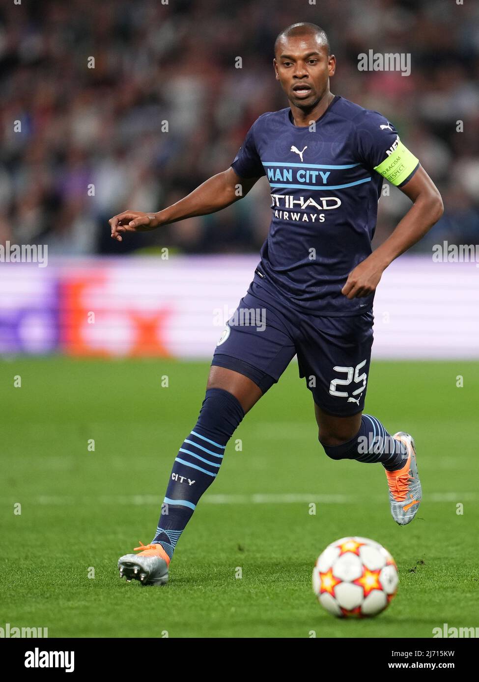 Fernandinho di Manchester City durante la partita della UEFA Champions League tra Real Madrid e Mancheaster City disputata allo stadio Santiago Bernabeu il 4 maggio 2021 a Madrid in Spagna. (Foto di Colas Buera / PRESSINPHOTO) Foto Stock