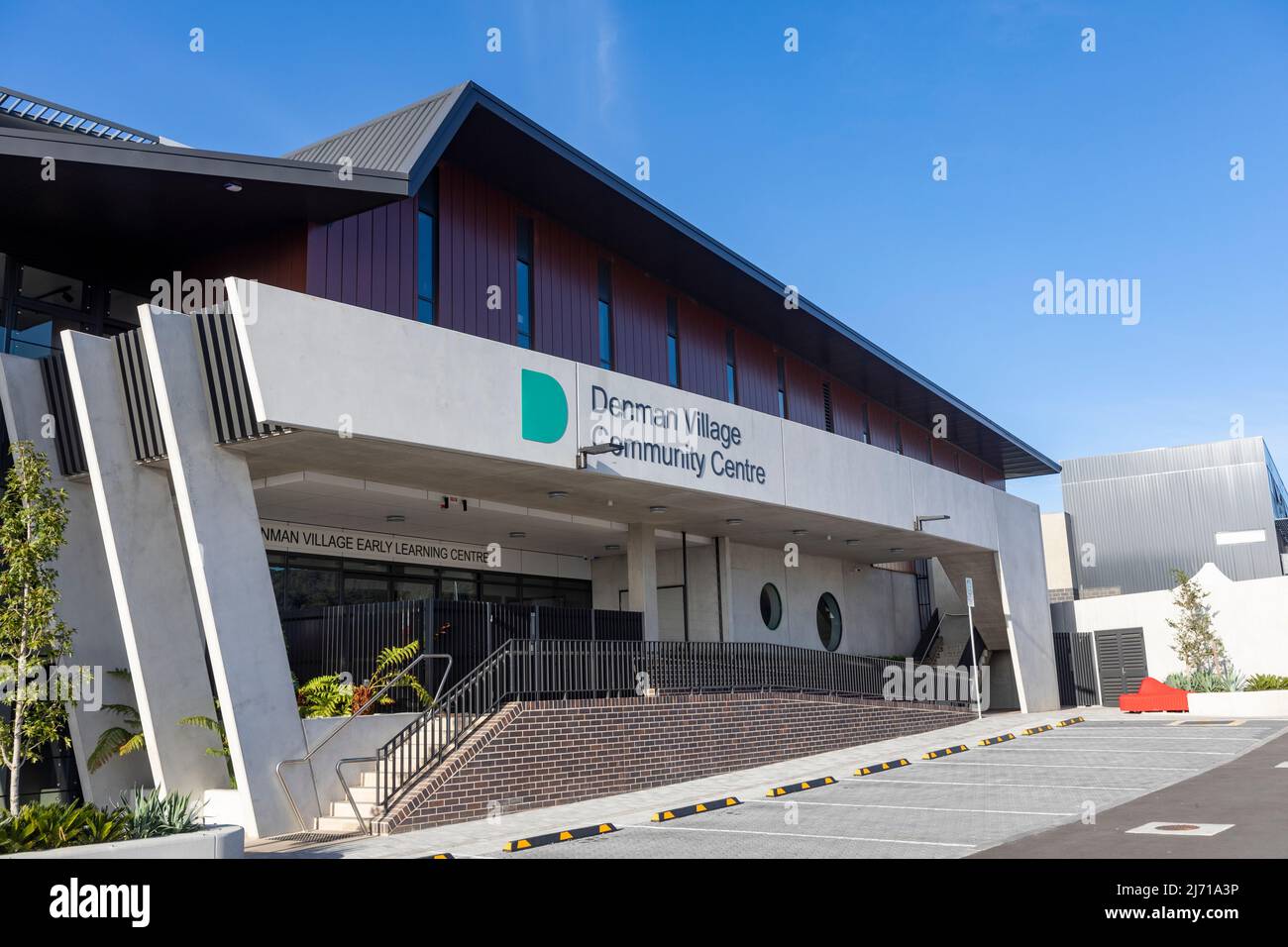 Centro della comunità australiana e centro di apprendimento per la prima infanzia a Denman Prospect and Village, Canberra, ACT, Australia Foto Stock