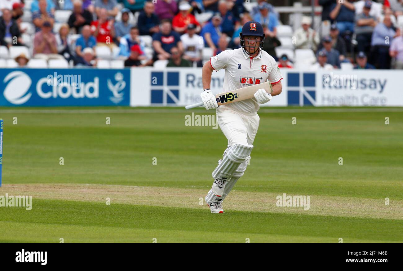 CHELMSFORD INGHILTERRA - MAGGIO 05 :Essex's Tom Westley durante il Campionato della Contea - Divisione uno (giorno 1 del 4) tra Essex CCC contro YorksireCCC al Cloud County Ground, Chelmsford il 05th Maggio 2022 Foto Stock