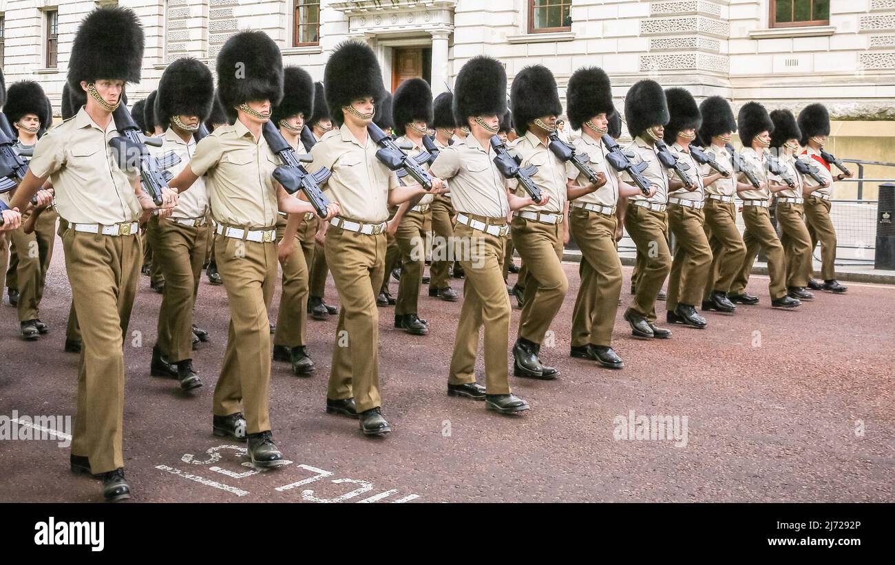 Londra, Regno Unito, 5th maggio 2022. Le prove della parata militare si svolgono sulla Parata delle Guardie Cavallo e sulla strada delle Guardie Cavallo in preparazione dei numerosi eventi e sfilate principalmente legati al Giubileo del platino della Regina nei prossimi due mesi. Foto Stock