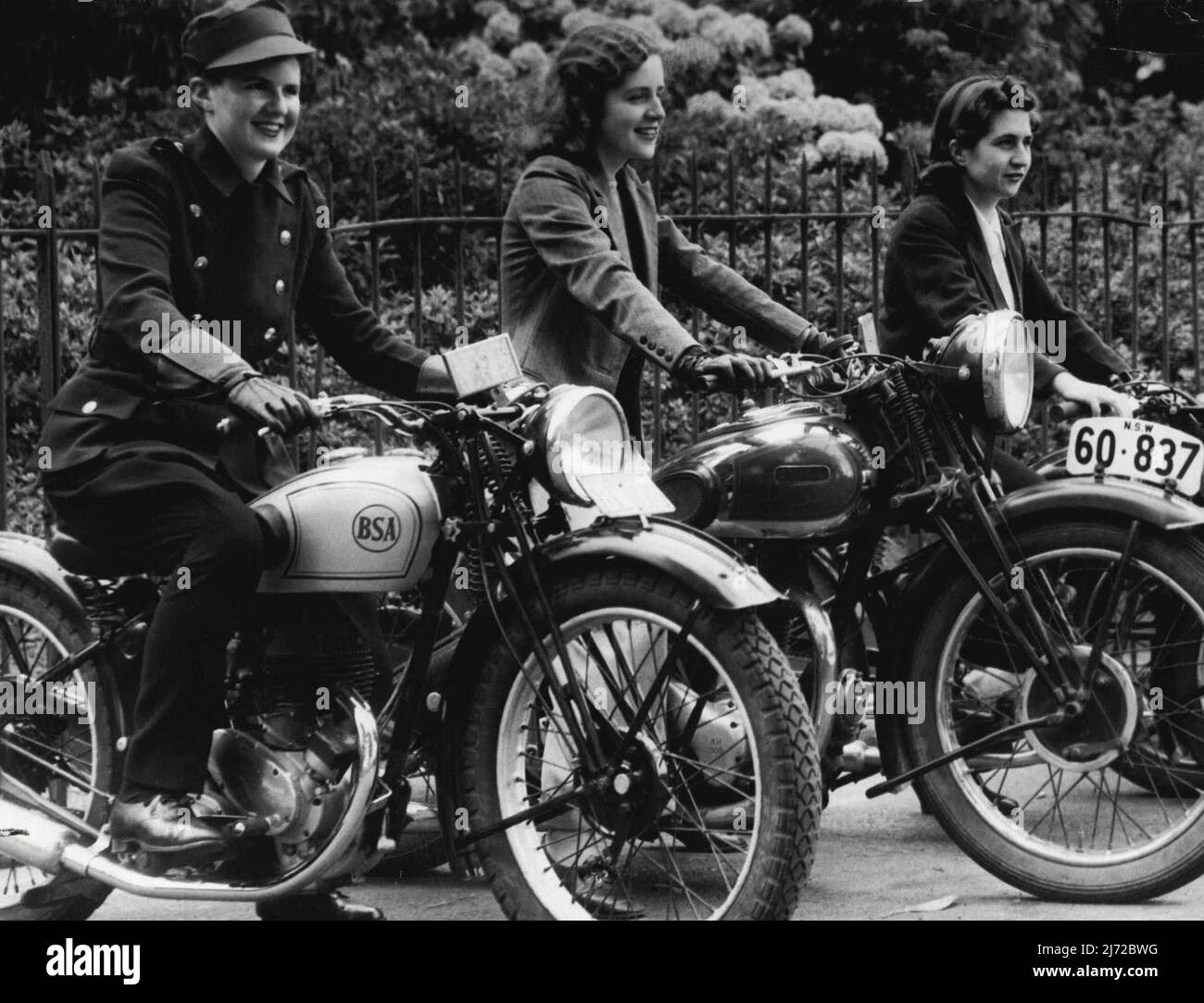 Donne lavoratori della guerra, militari. Luglio 17, 1934. Foto Stock