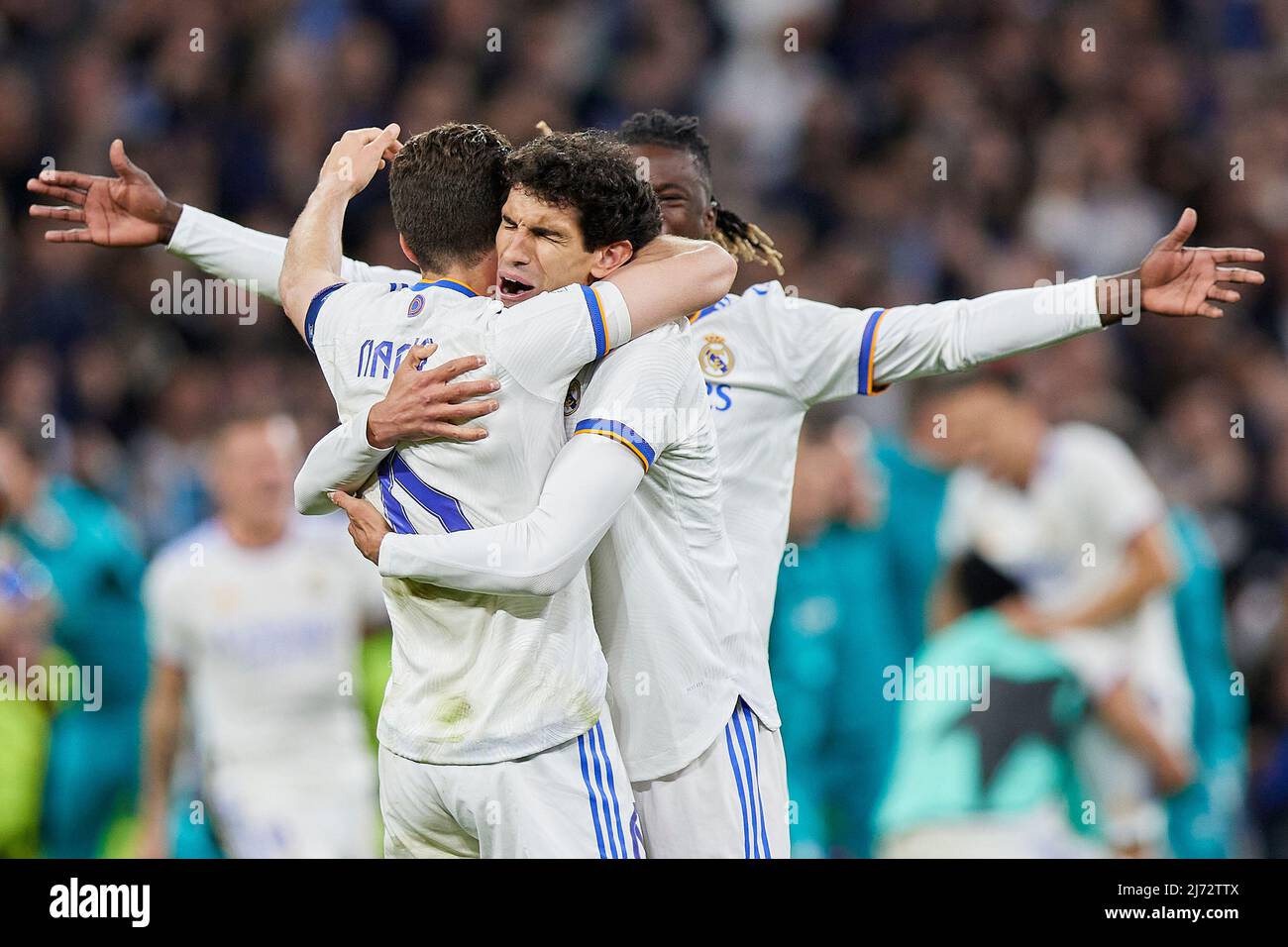 Jesus Vallejo e Nacho Fernandez del Real Madrid durante la partita della UEFA Champions League tra Real Madrid e Mancheaster City disputata allo stadio Santiago Bernabeu il 4 maggio 2021 a Madrid in Spagna. (Foto di Ruben Albarran / PRESSINPHOTO) Foto Stock