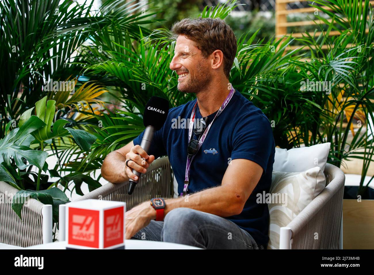 Romain Grosjean, ritratto intervista Canal + durante la Formula 1 Crypto.com Miami Grand Prix 2022, 5th round del FIA Formula uno World Championship 2022, sull'Autodromo Internazionale di Miami, dal 6 al 8 maggio 2022 a Miami Gardens, Florida, Stati Uniti d'America - Foto Xavi Bonilla / DPPI Foto Stock