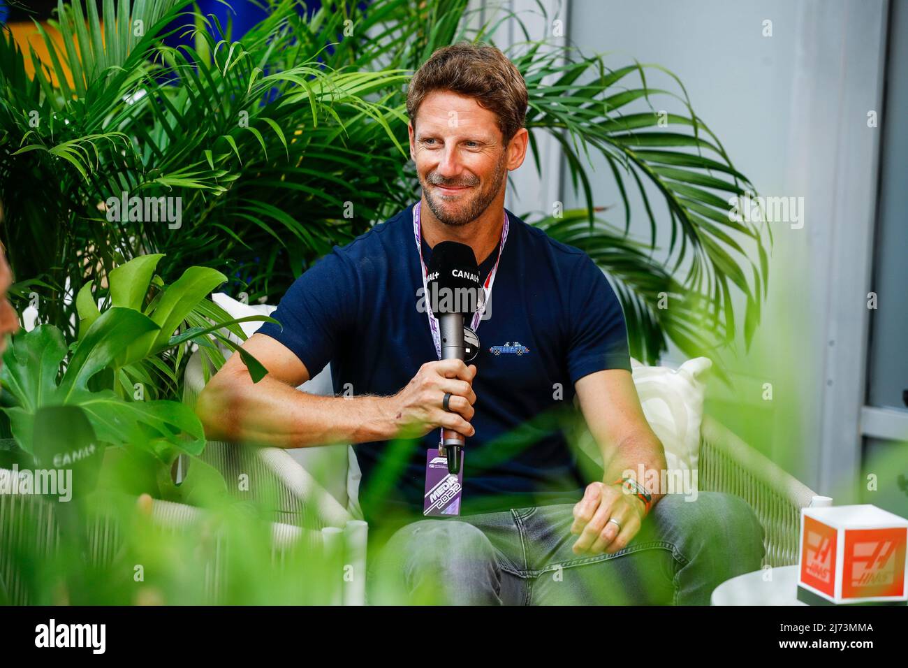 Romain Grosjean, ritratto intervista Canal + durante la Formula 1 Crypto.com Miami Grand Prix 2022, 5th round del FIA Formula uno World Championship 2022, sull'Autodromo Internazionale di Miami, dal 6 al 8 maggio 2022 a Miami Gardens, Florida, Stati Uniti d'America - Foto Xavi Bonilla / DPPI Foto Stock