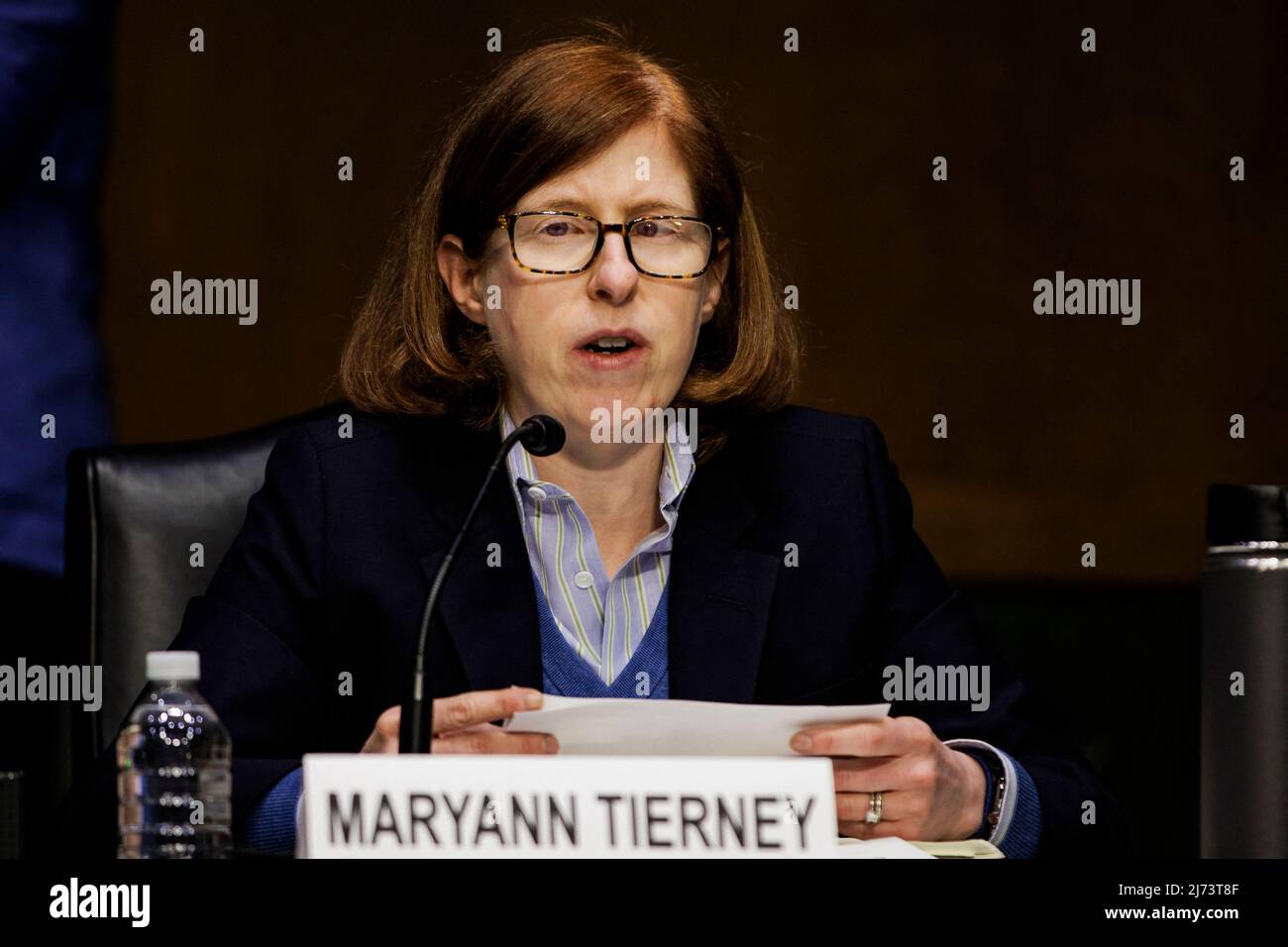 Maryann Tierney, testimonia dinanzi alla Commissione per la sicurezza e gli affari governativi del Senato Homeland durante un'audizione sul mantenimento e l'assicurazione dell'ordine sul confine sud-occidentale nell'edificio dell'ufficio del Senato di Dirksen a Capitol Hill a Washington, DC, USA il 5 maggio 2022. Foto di Samuel Corum/CNP/ABACAPRESS.COM Foto Stock