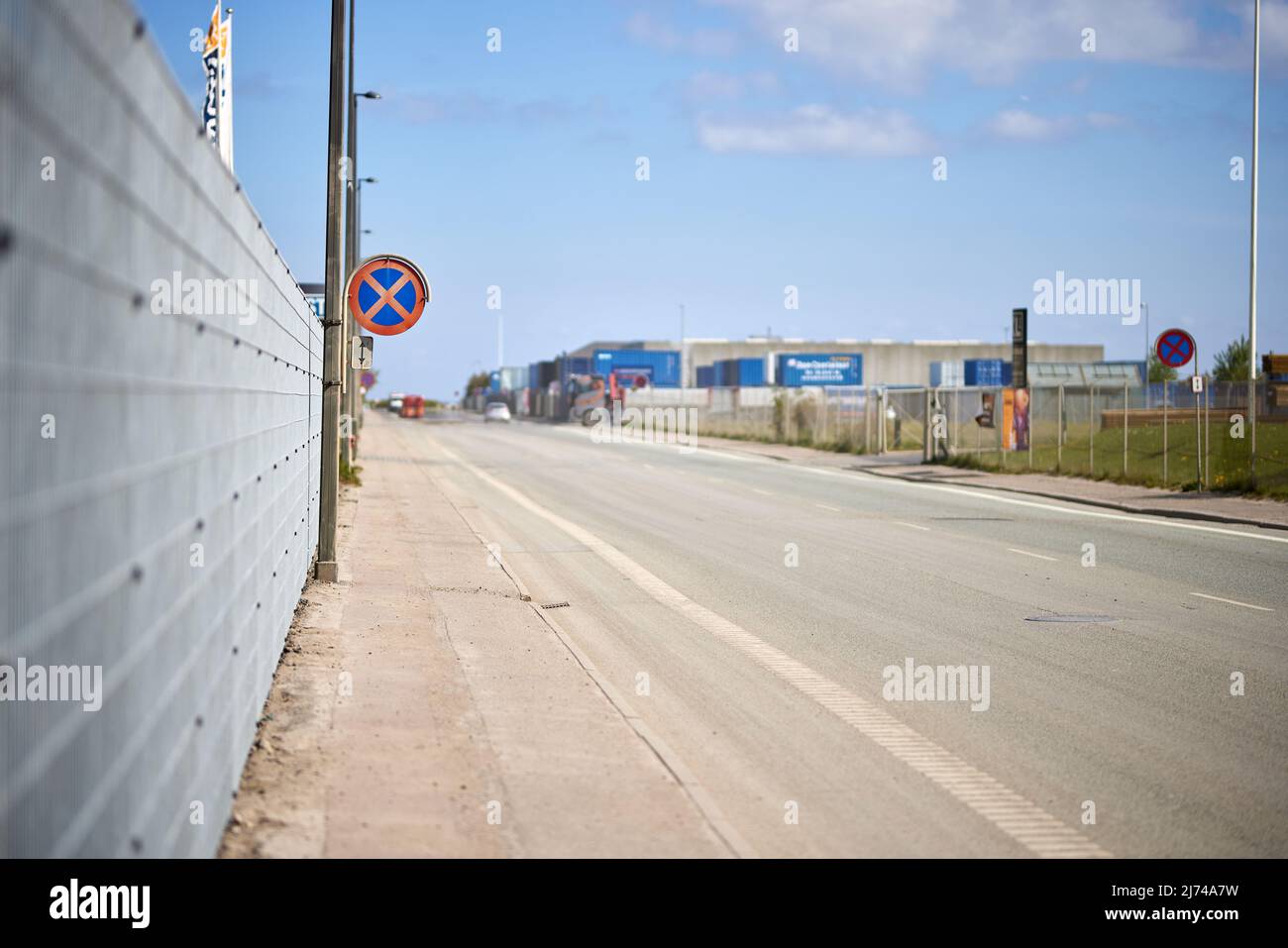 Kattegatvej, Nordhavn, nessun segnale di stop; Copenhagen, Danimarca Foto Stock