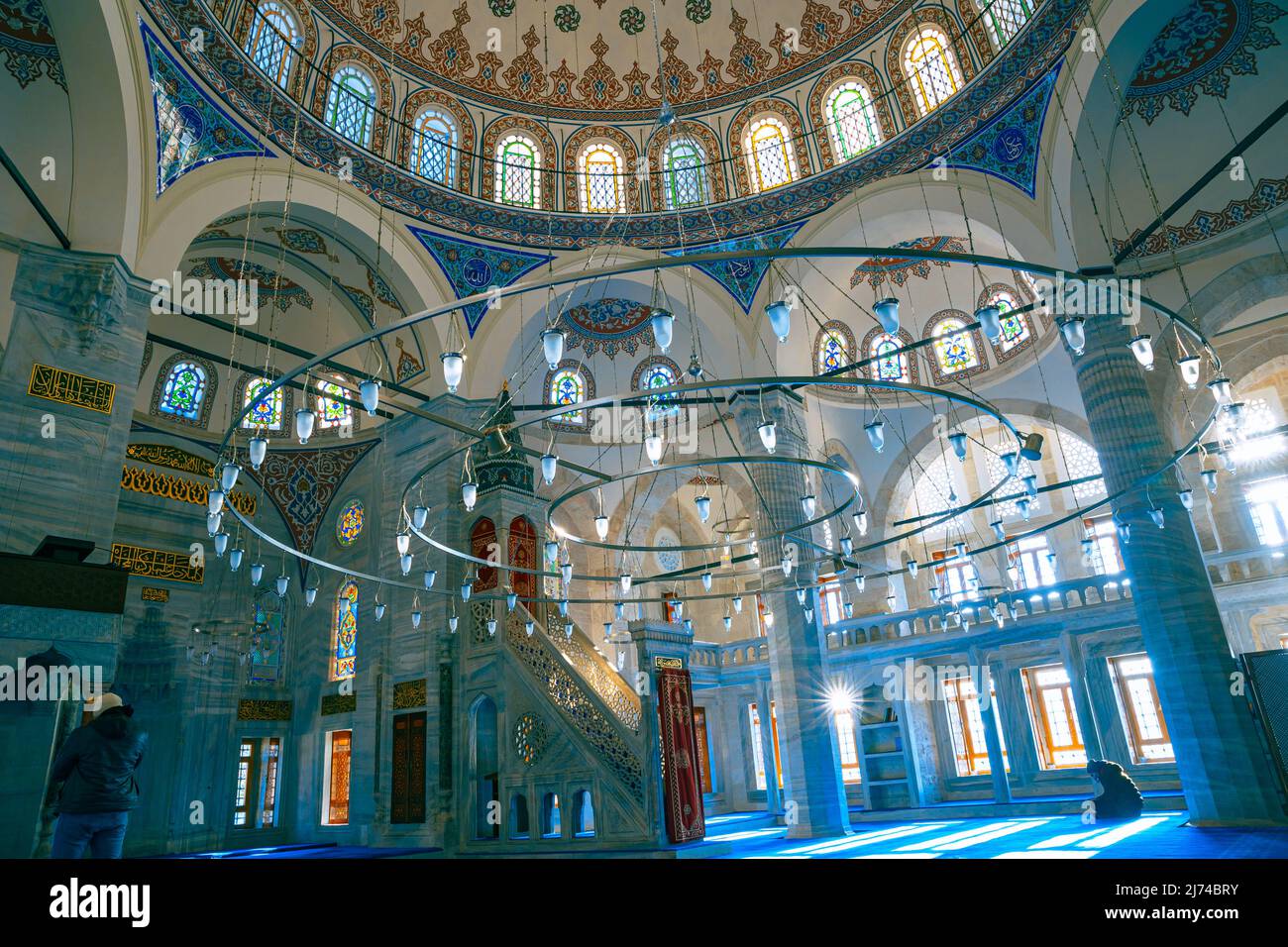 Foto islamica. Interno della Moschea di Sokollu Mehmet Pasa e una