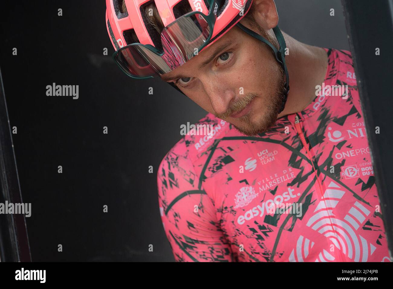 01 maggio 2022, Hessen, Eschborn: Ciclismo: UCI WorldTour - Eschborn - Francoforte (185 km). Jonas Rutsch dalla Germania dal Team EF Education-EasyPost. Foto: Sebastian Gollnow/dpa Foto Stock